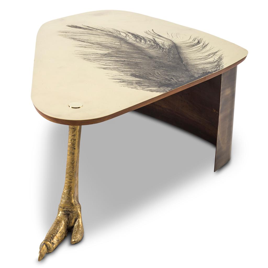 https://a.1stdibscdn.com/cast-brass-etched-brass-and-burnished-steel-ostrich-coffee-table-by-egg-designs-for-sale-picture-7/f_38931/f_122799611539002140984/Coffee_Table_Ostrich_View7_master.jpg