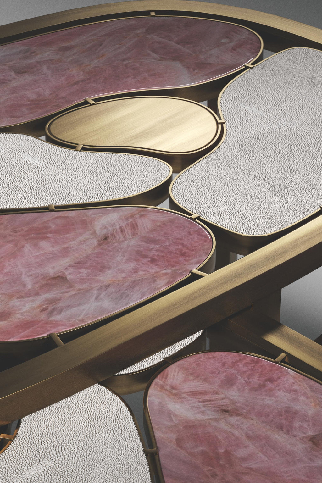 https://a.1stdibscdn.com/shagreen-quartz-onyx-nesting-coffee-tables-with-brass-details-by-kifu-paris-for-sale-picture-20/f_45491/f_468170221758852007684/Coffee_Tables_Nessting_QUARTZ_ROSE0005_master.jpg