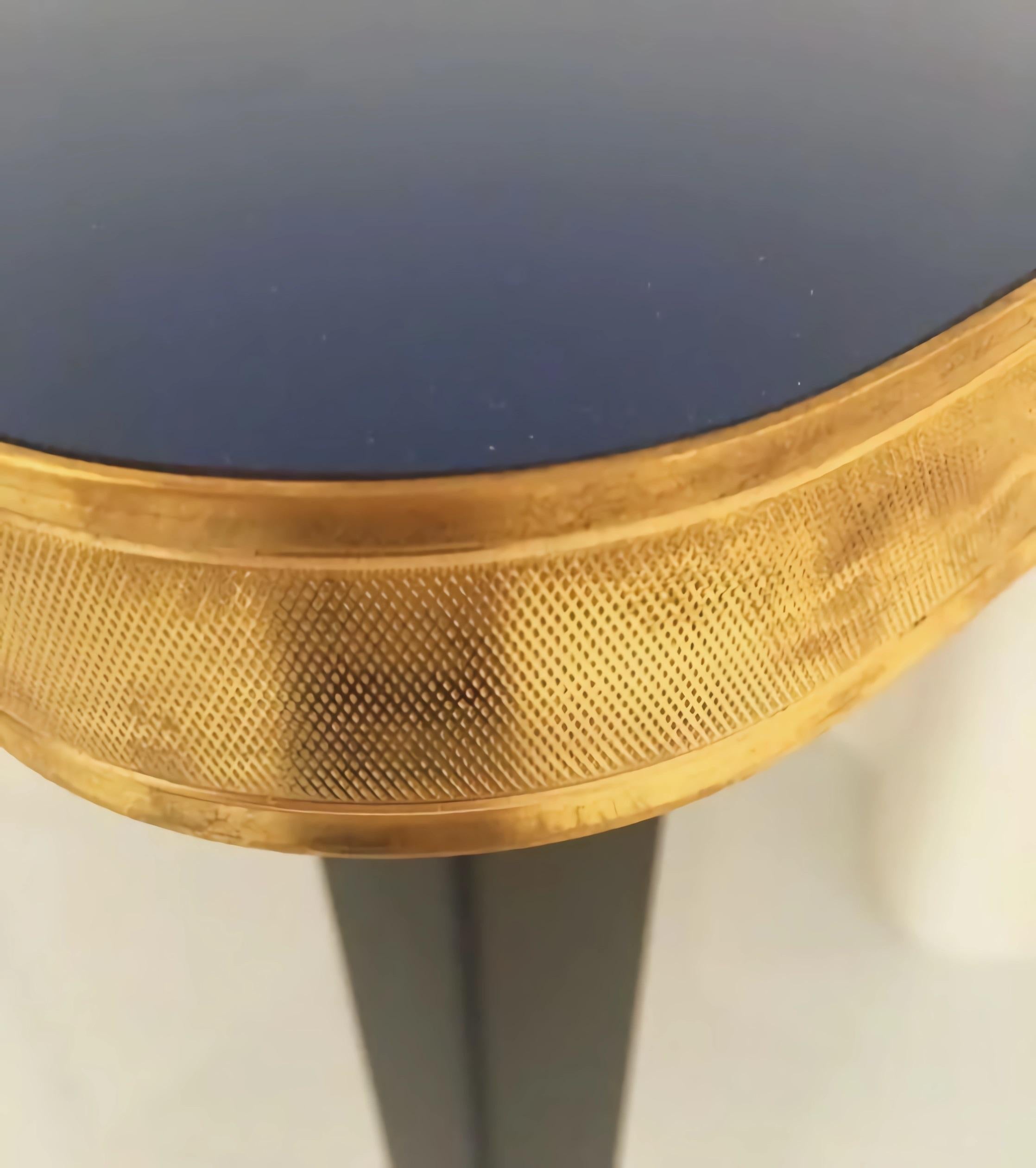 https://a.1stdibscdn.com/low-table-high-gloss-top-brass-tape-framed-black-conical-legs-brass-end-large-for-sale-picture-13/f_40561/f_338704421681830969551/Colecci_n_Julieta_Azul_con_canto_lat_n_4_BIG_master.jpg