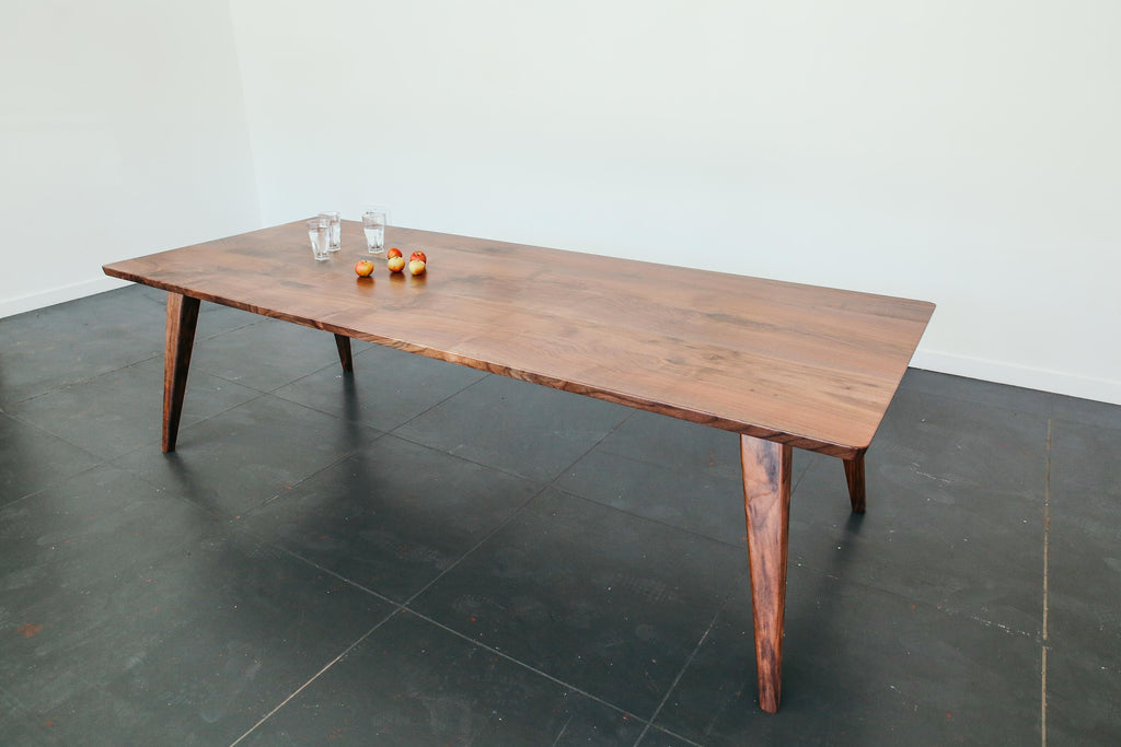 https://a.1stdibscdn.com/120-columbia-dining-table-in-oregon-walnut-by-studio-moe-for-sale-picture-3/f_51932/f_183263421584338257475/Columbia_3_master.jpg