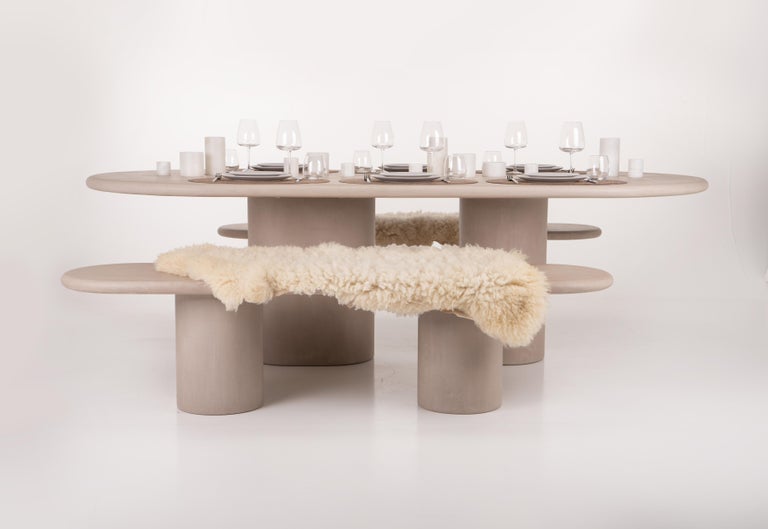 https://a.1stdibscdn.com/natural-plaster-dining-table-column-260-by-isabelle-beaumont-for-sale-picture-11/f_86552/f_387486821709831857438/Column_JandS_setting_master.jpg?width=768