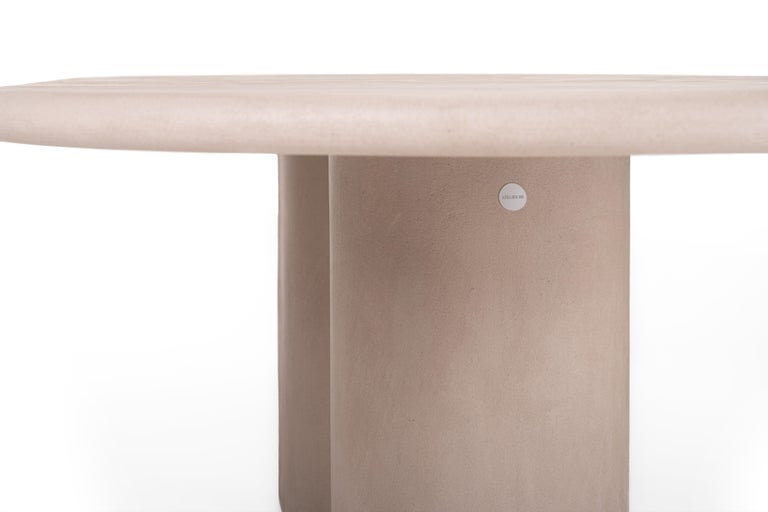 https://a.1stdibscdn.com/natural-plaster-dining-table-column-260-by-isabelle-beaumont-for-sale-picture-6/f_86552/f_387486821709831852161/Column_dining_240_BM19_5_edit_master.jpg?width=768