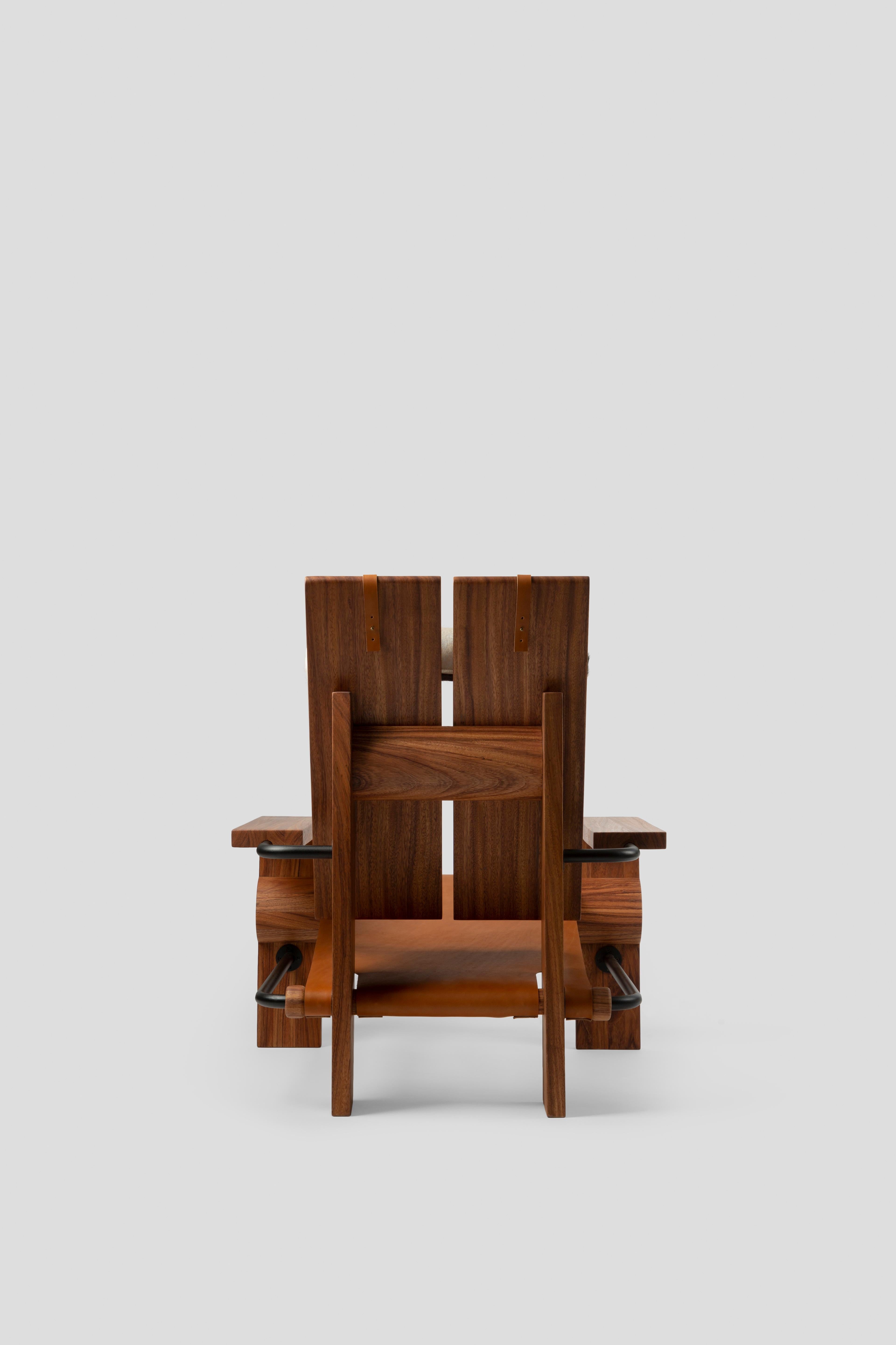 https://a.1stdibscdn.com/san-francisco-chair-leather-and-dark-tropical-wood-contemporary-mexican-design-for-sale-picture-5/f_38111/f_317640321671172028668/Comit_de_proyectos_Silla_San_Francisco_16_master.jpg