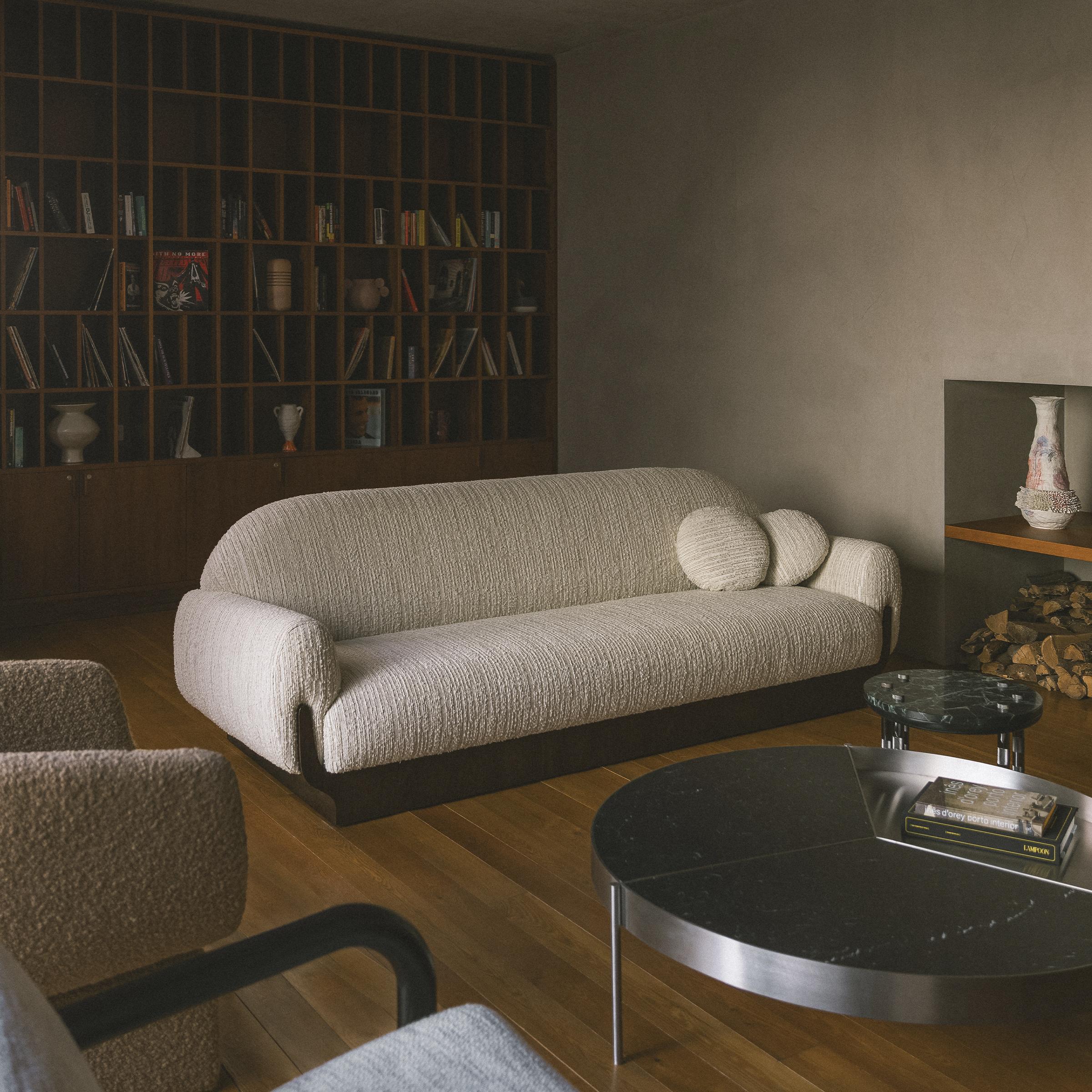 https://a.1stdibscdn.com/copacabana-sofa-darkened-oak-wood-by-duistt-for-sale-picture-4/f_63222/f_413626121725637450374/Copacabana_Sofa_Duistt_master.jpg