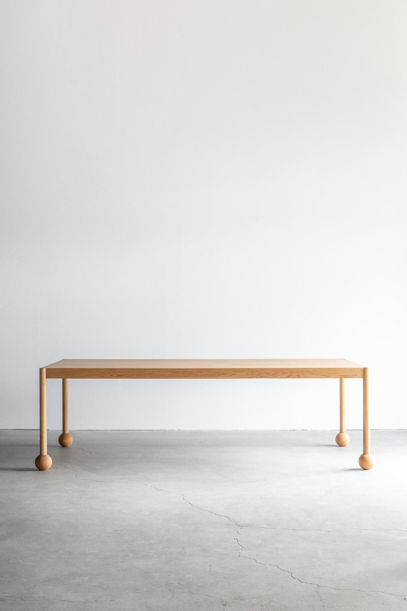 https://a.1stdibscdn.com/fenn-dining-table-by-croft-house-for-sale-picture-2/f_97692/f_434673621738630243829/CroftHouseFennDiningTable7GigiAlyPhotography_master.jpg
