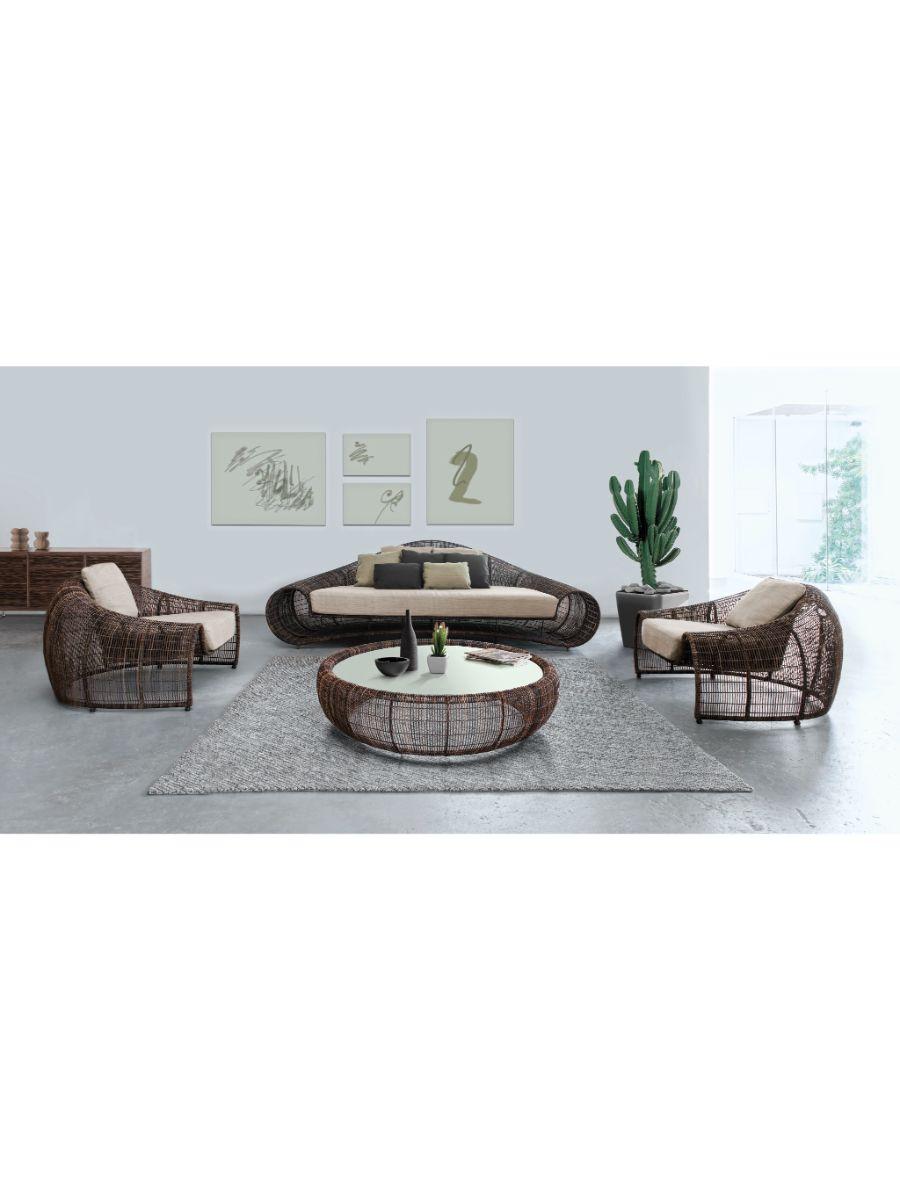 https://a.1stdibscdn.com/indoor-croissant-sofa-by-kenneth-cobonpue-for-sale-picture-5/f_12192/f_328104721676567494015/Croissant_Setting_05_master.jpg