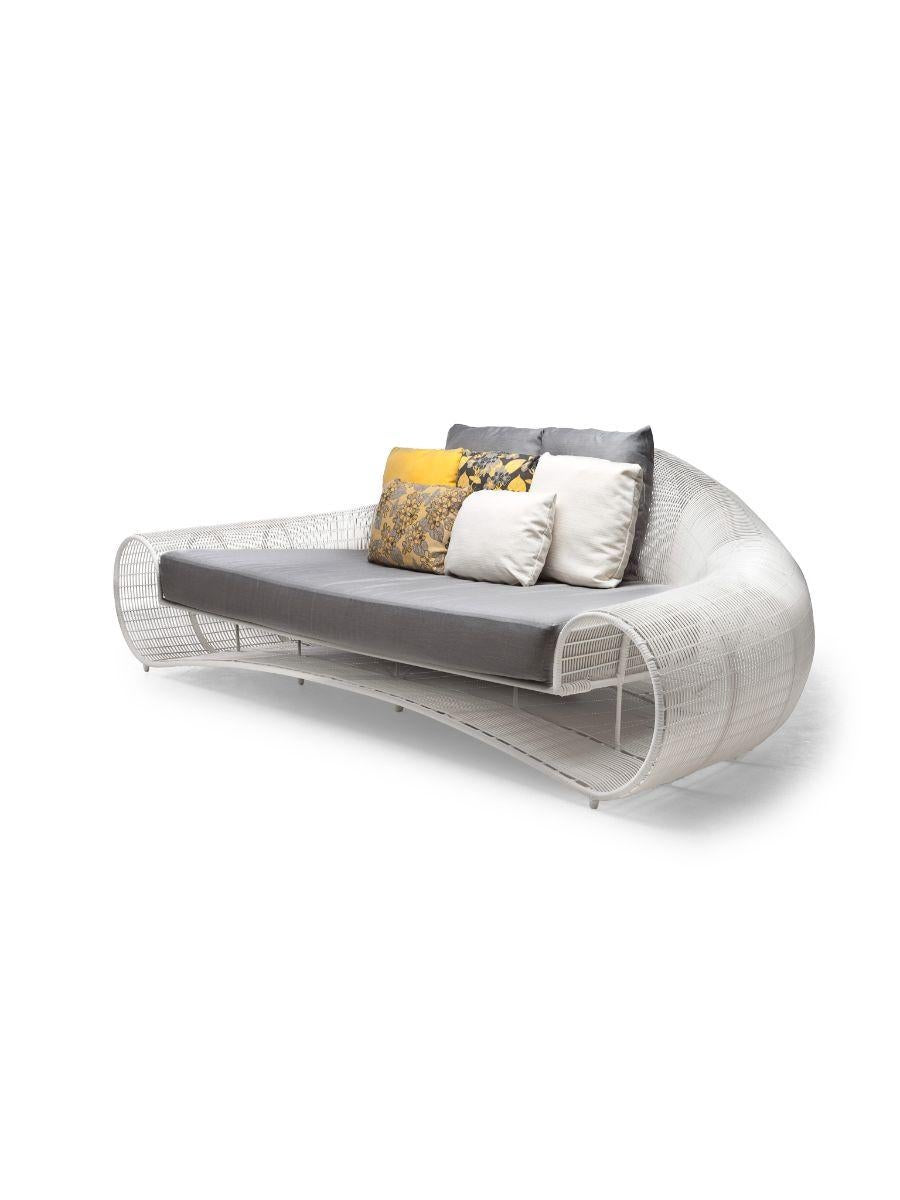 https://a.1stdibscdn.com/indoor-croissant-sofa-by-kenneth-cobonpue-for-sale-picture-3/f_12192/f_328104721676567493094/Croissant_Sofa_02_master.jpg