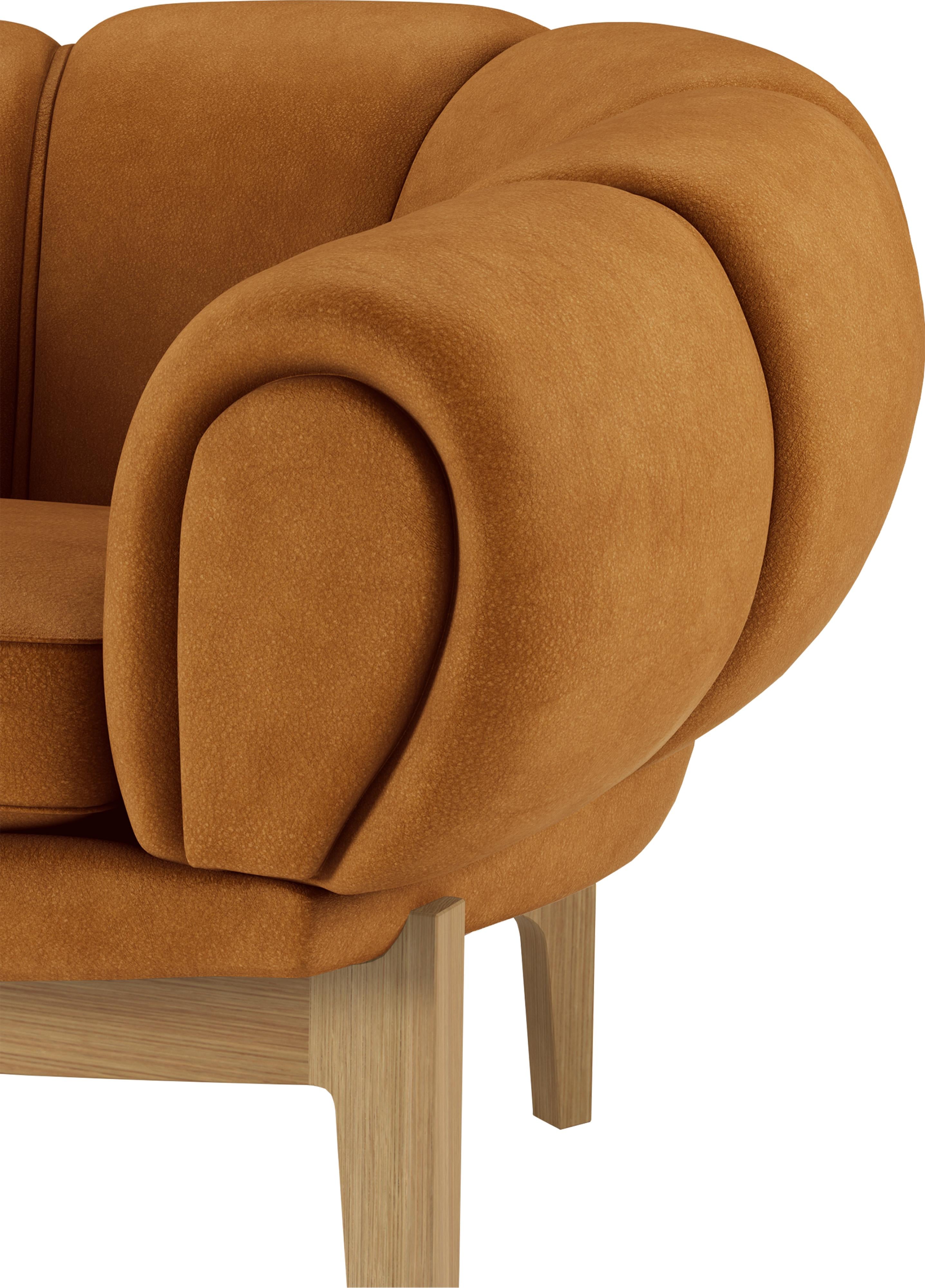 https://a.1stdibscdn.com/leather-croissant-sofa-by-illum-wikkels-for-gubi-with-walnut-legs-for-sale-picture-14/f_14472/f_325084421675122742827/Croissant_Sofa_3Seater_Oak_GUBI_Camois_1708_ItemNr_10079615_FrontDetail_copy_master.jpg