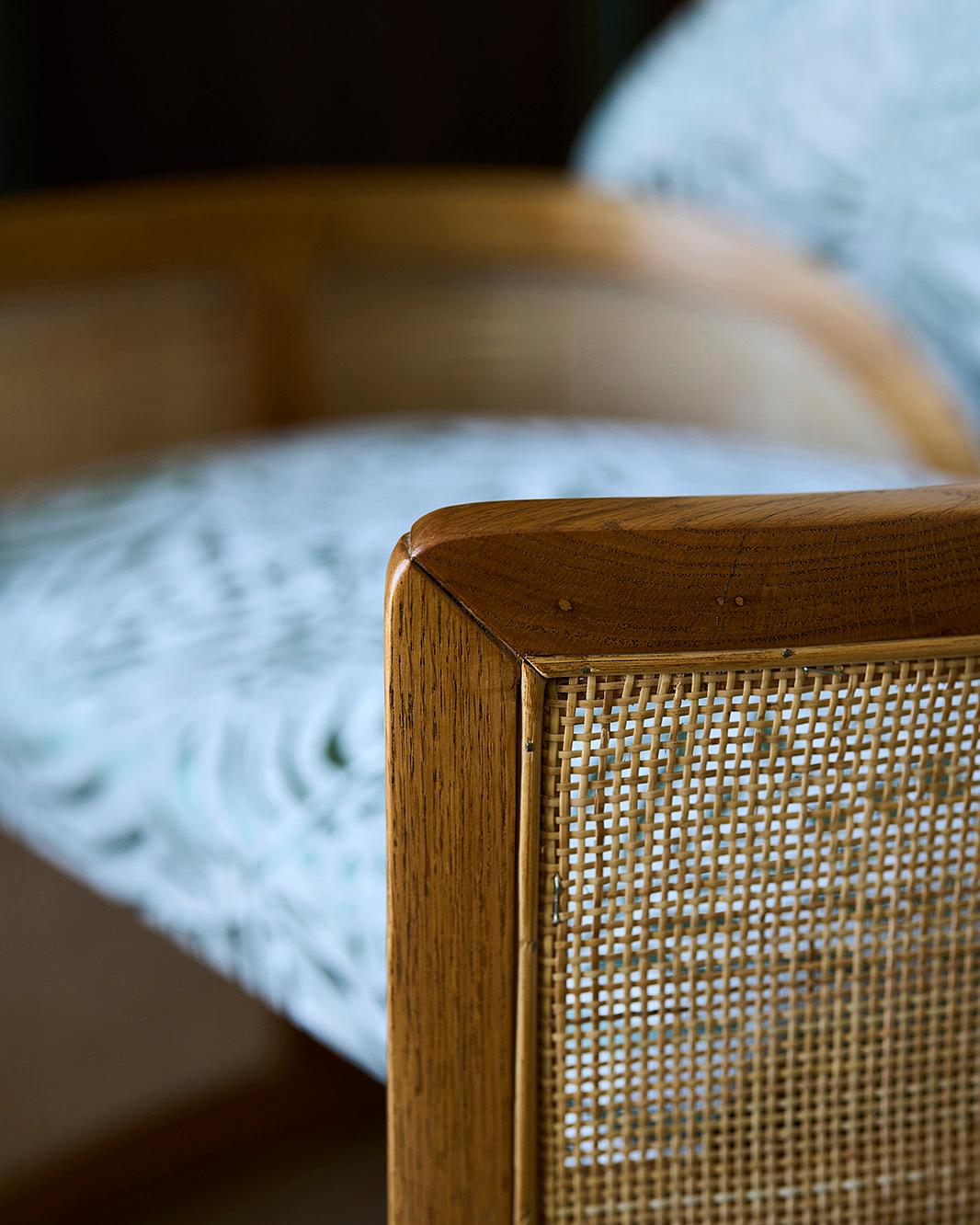 https://a.1stdibscdn.com/cross-my-heart-armchair-by-carla-baz-for-sale-picture-5/f_12192/f_351754121689073888353/CrossMyHeart_Armchair_4_master.jpg