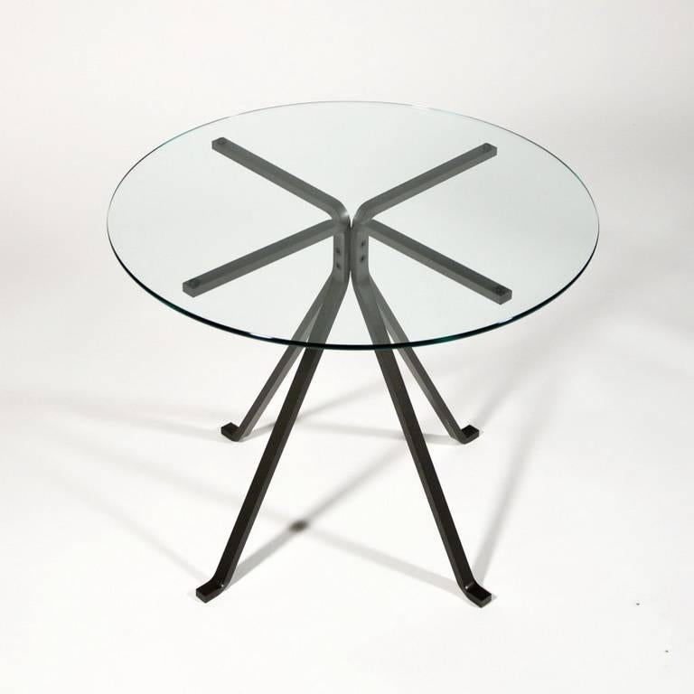 https://a.1stdibscdn.com/archivesE/upload/f_16392/f_83524731503677948880/Cugino_Enzo_Mari_Driade_Steel_Tempered_Glass_2_master.jpg