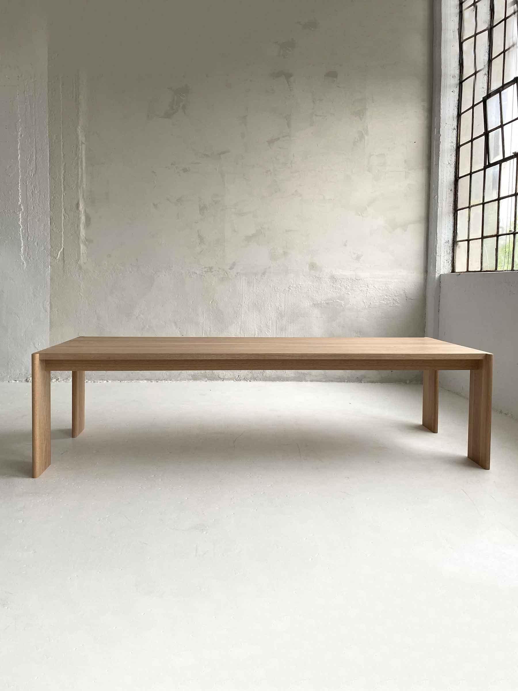 https://a.1stdibscdn.com/handcrafted-curtis-dining-table-solid-white-oak-120l-by-mary-ratcliffe-studio-for-sale-picture-3/f_77712/f_382323821706907607612/Curtis_Table_Vertical_master.jpg