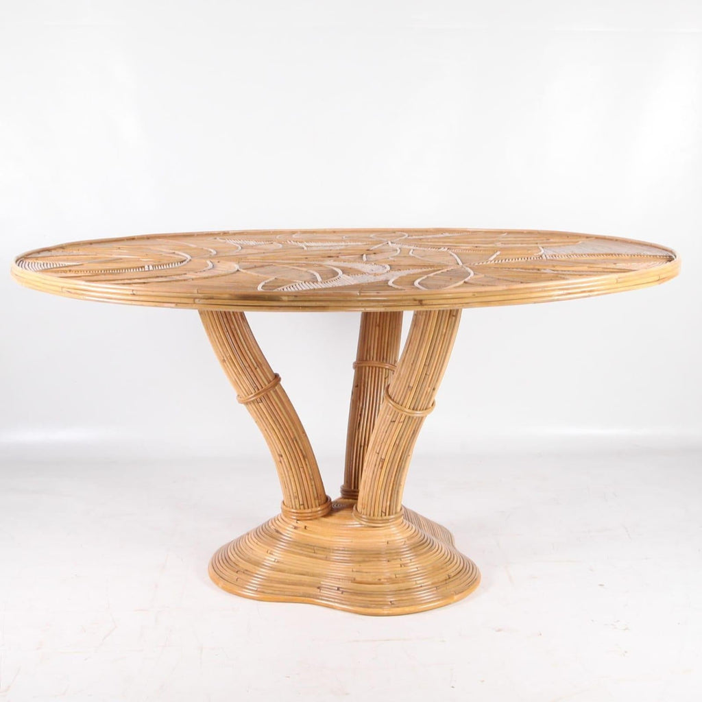 https://a.1stdibscdn.com/exceptional-rattan-dining-table-for-sale-picture-2/f_61022/f_389720921711143572980/D29ADC22_E51D_4FE5_8571_7B9843FD254C_master.jpeg