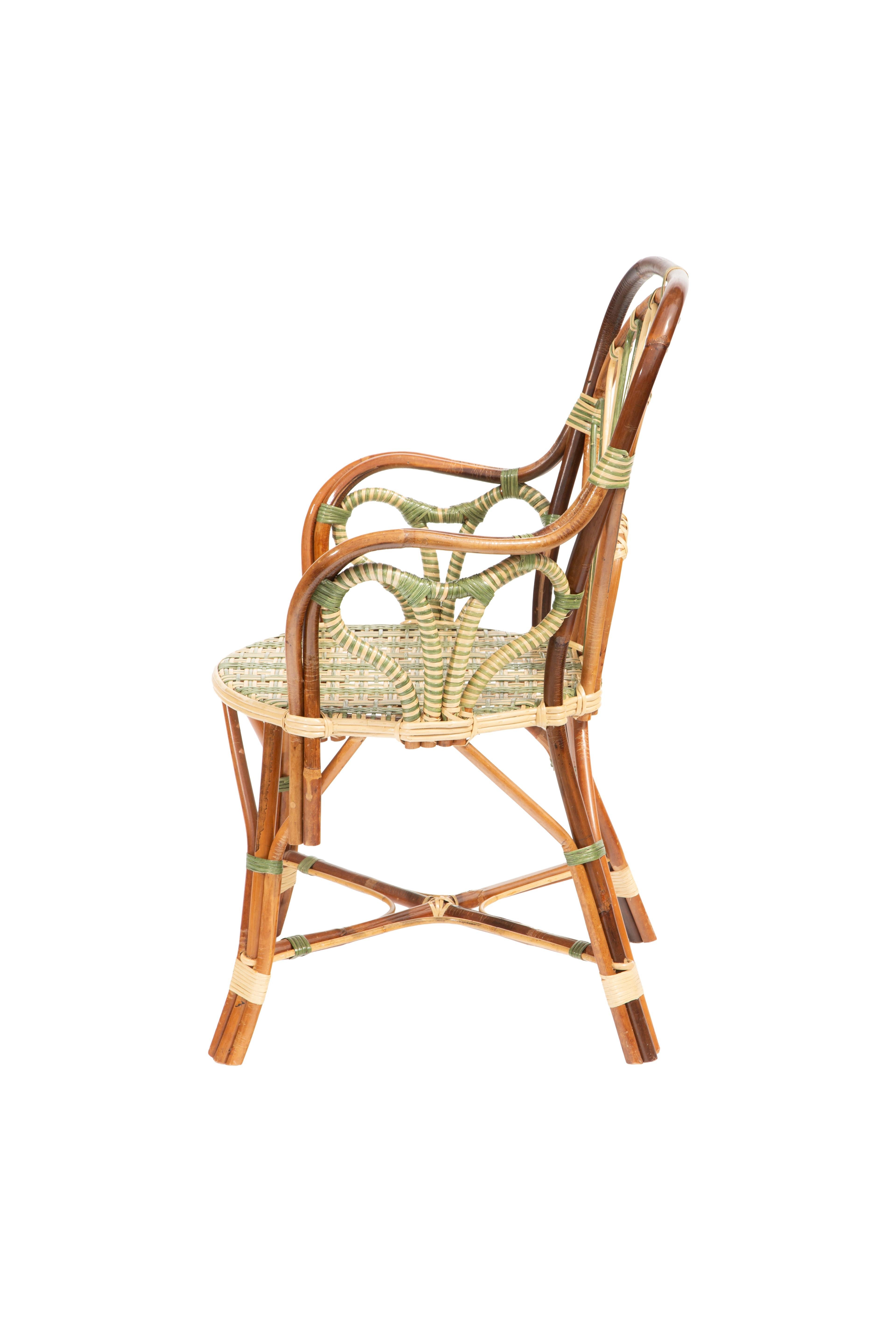 https://a.1stdibscdn.com/green-peacock-rattan-arm-chair-by-creel-and-gow-for-sale-picture-4/f_15312/f_448879221746464517732/_D325519_master.jpg
