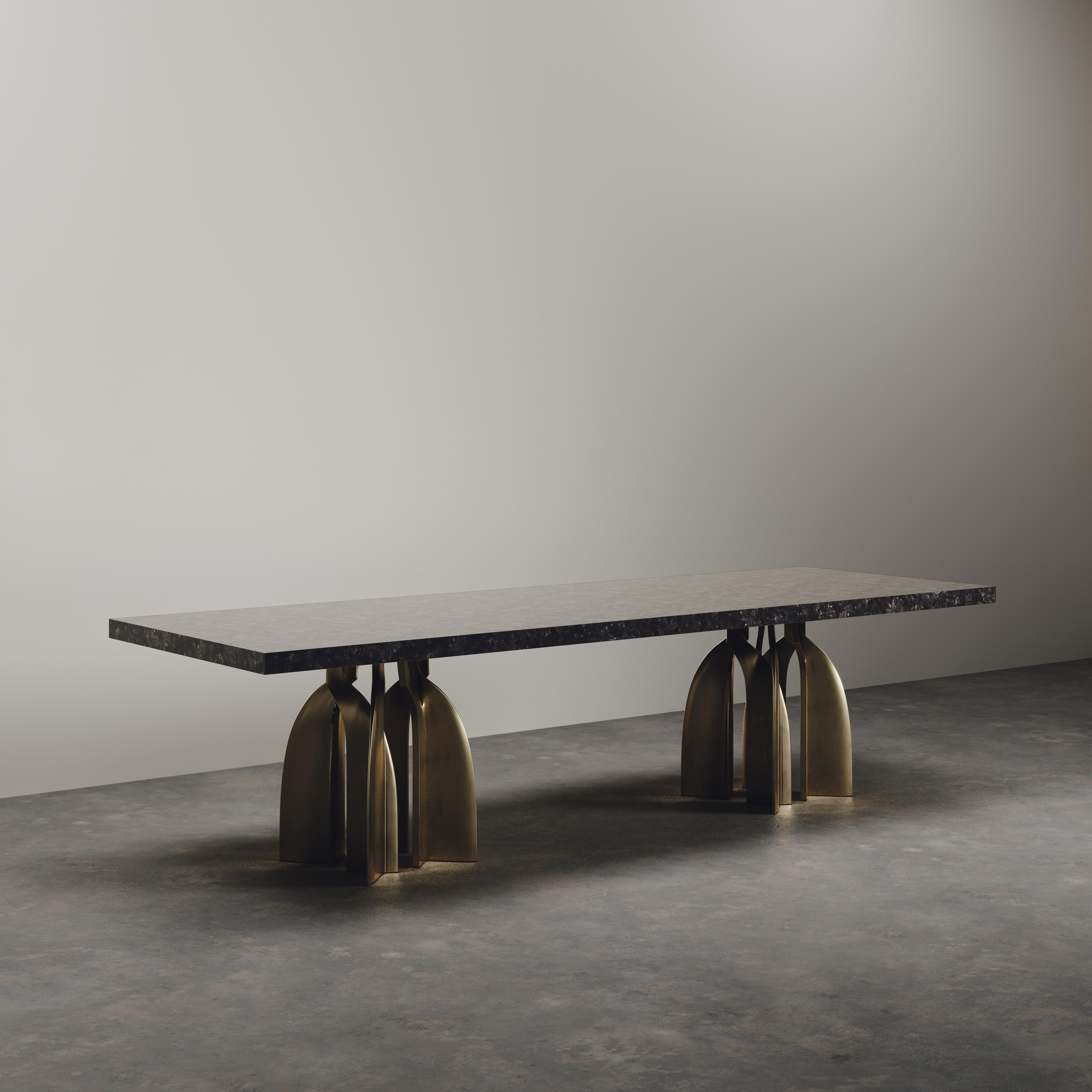 https://a.1stdibscdn.com/set-of-sculptural-chairs-and-dining-table-in-shell-and-brass-by-kifu-paris-for-sale-picture-9/f_45491/f_263336321638275760170/D7157_BLANC0000_BQ_master.jpeg