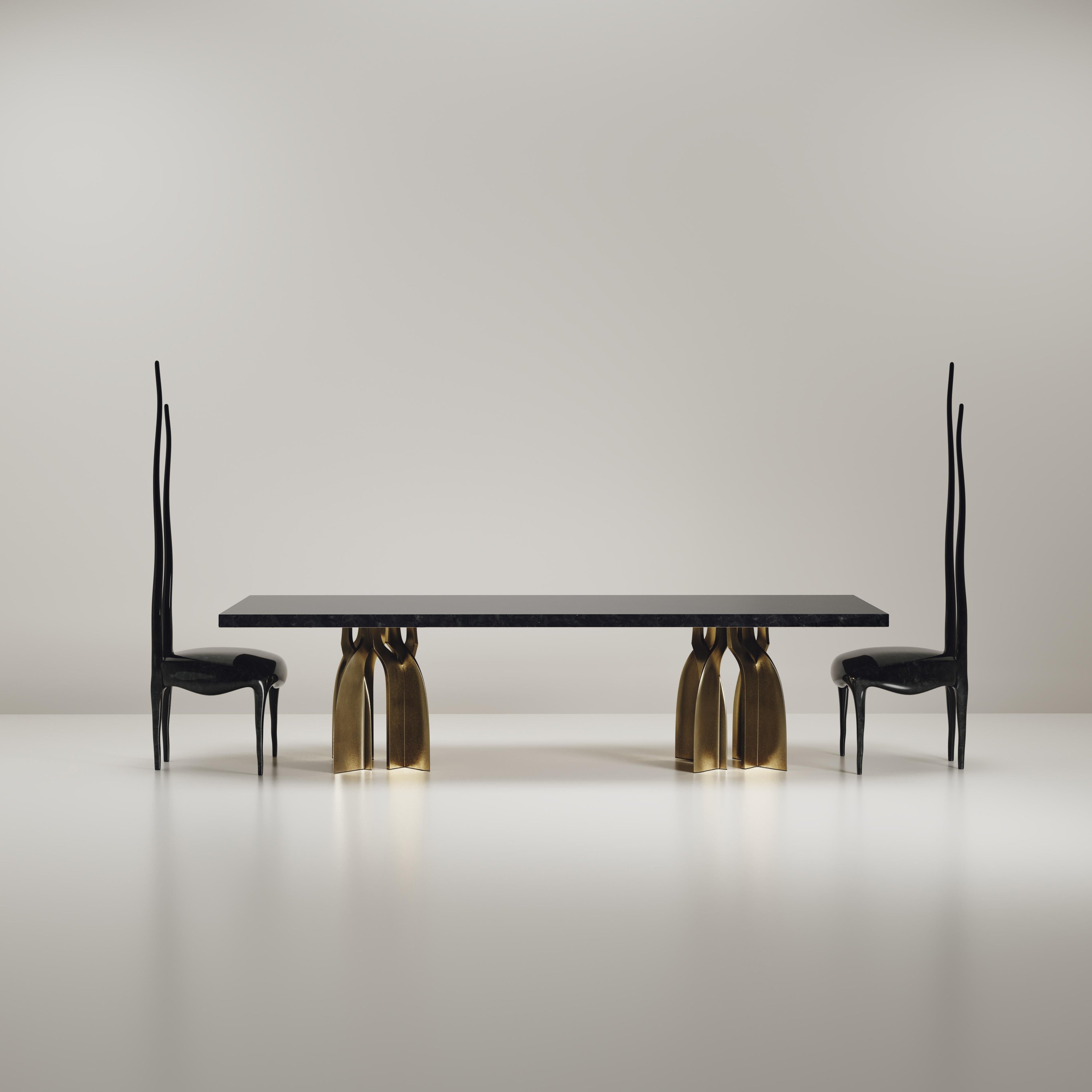 https://a.1stdibscdn.com/set-of-sculptural-chairs-and-dining-table-in-shell-and-brass-by-kifu-paris-for-sale-picture-2/f_45491/f_263336321638275759102/D7157_BLANC0008_L9_master.jpeg