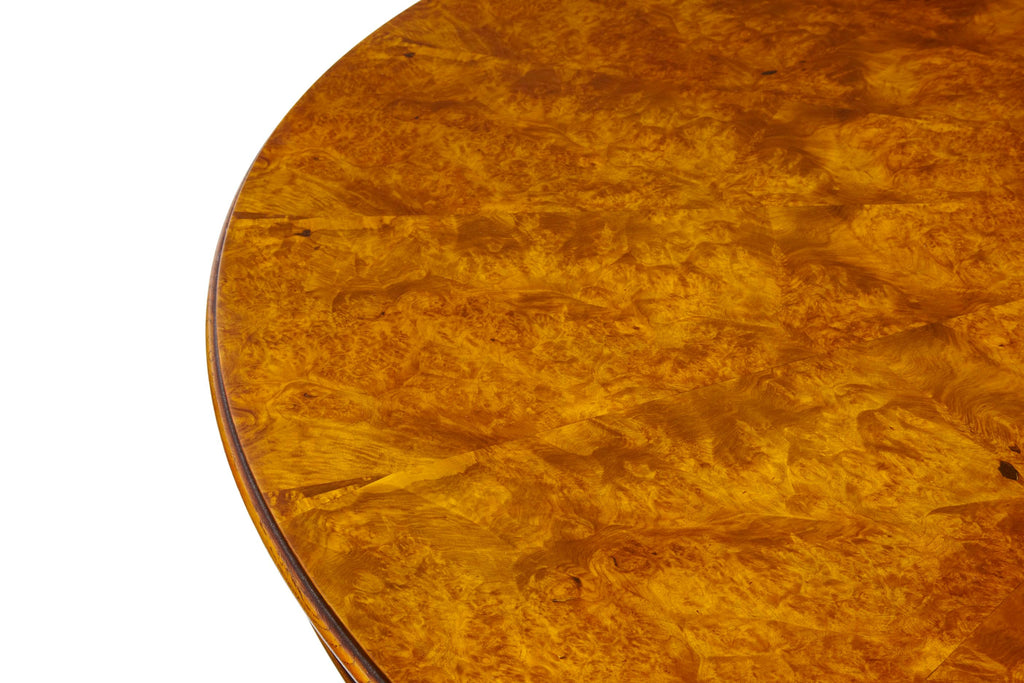 https://a.1stdibscdn.com/english-made-carved-walnut-jupe-dining-table-for-sale-picture-6/f_8786/f_430573521736252930473/DAJUPE1_walnut_jupe_10349_copy_2_master.jpg