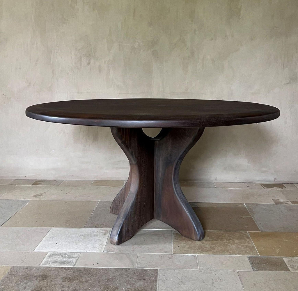 https://a.1stdibscdn.com/dani-custom-round-organic-table-for-sale-picture-4/f_20233/f_464611221756493833414/DANI_Table_Platanewood_146_diam_x_76_h_kopie_master.JPG