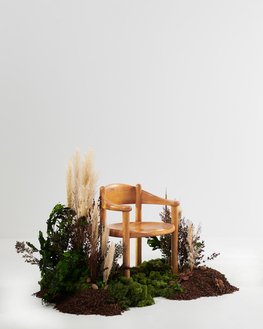 https://a.1stdibscdn.com/daumiller-pine-armchair-for-gubi-for-sale-picture-6/f_14472/f_309963721666654073997/DAUMILLER_CONCEPT_FALL_22_11__master.jpg