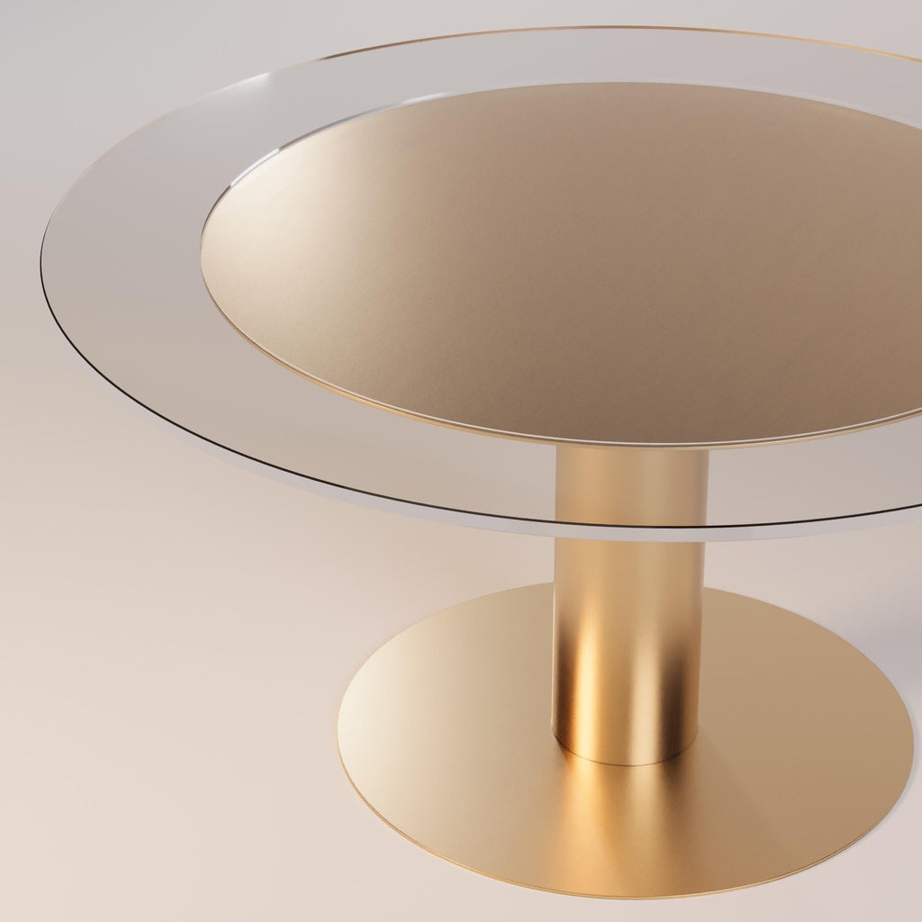 https://a.1stdibscdn.com/outdoor-round-dining-table-with-metallic-structure-and-acrylic-top-for-sale-picture-6/f_56702/f_369610921737041595720/DAWN_DINING_TABLE_DETAIL_01_1__master.jpg