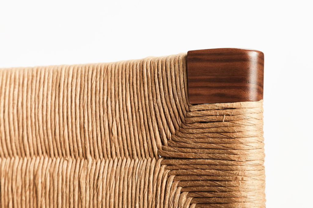 https://a.1stdibscdn.com/woven-rush-backed-dining-arm-chair-by-mel-smilow-for-sale-picture-6/f_49941/f_163392621570108925650/DCA450_9330_master.jpg