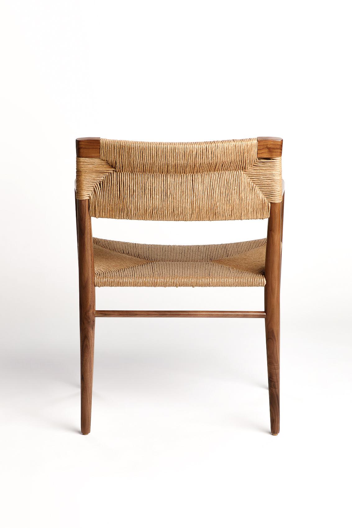 https://a.1stdibscdn.com/woven-rush-backed-dining-arm-chair-by-mel-smilow-for-sale-picture-4/f_49941/f_163392621570108929460/DCA650_0931_Master_master.jpg