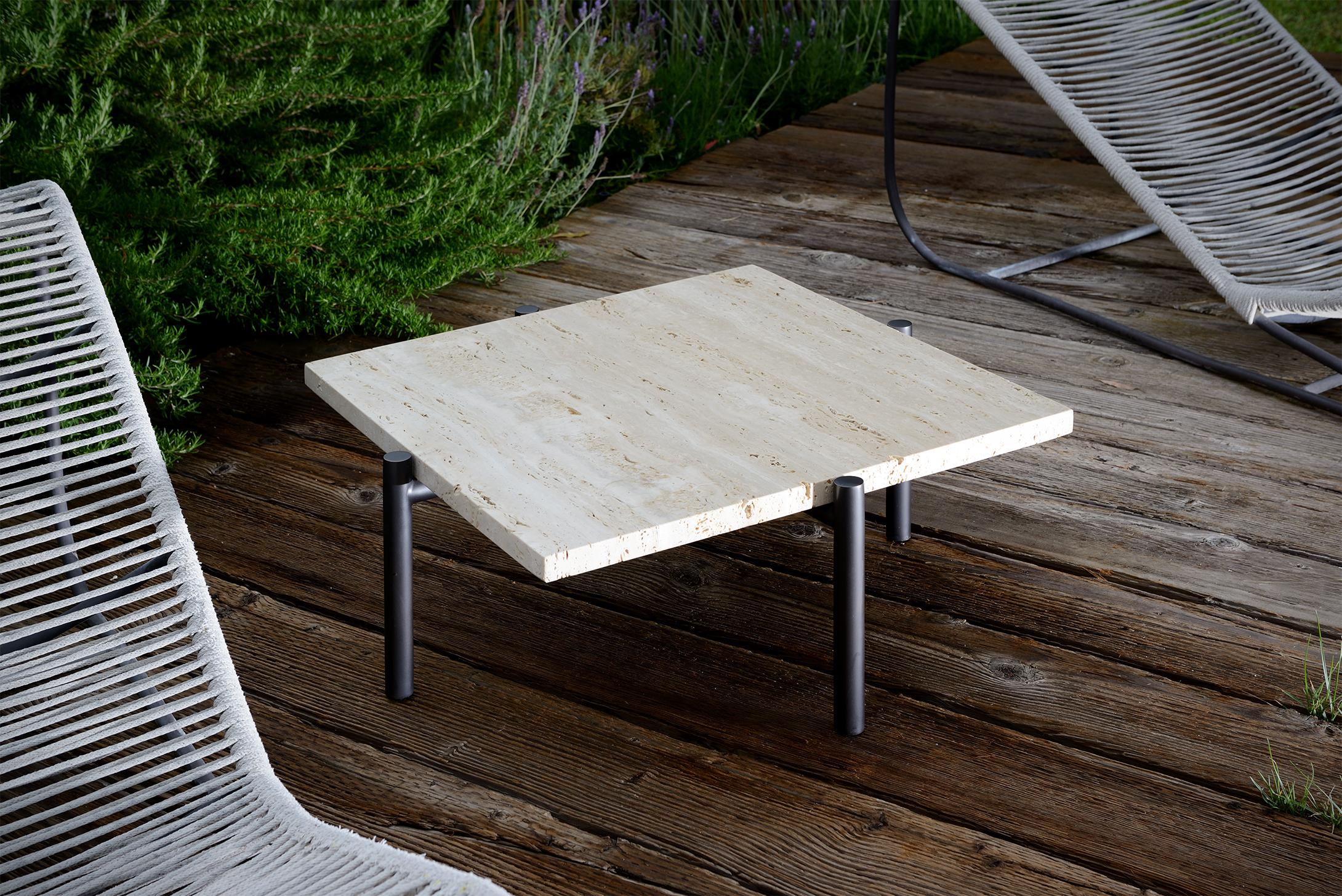 https://a.1stdibscdn.com/tivoli-coffee-table-4-legs-round-travertine-top-oil-rubbed-bronze-base-for-sale-picture-9/f_57062/f_303468521754069965228/DCP_10ten_Tivoli_Table_2_master.jpg