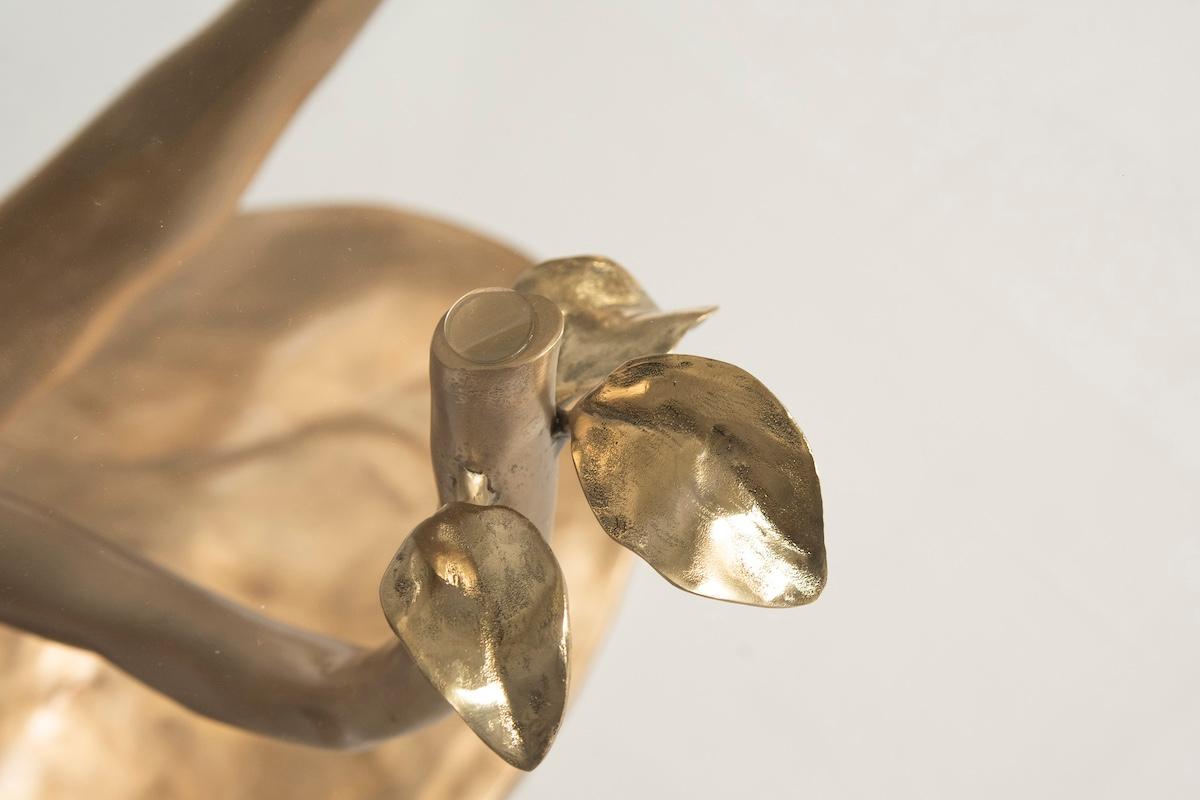 https://a.1stdibscdn.com/tree-brass-sculpture-table-handcrafted-in-italy-with-glass-top-for-sale-picture-4/f_20723/f_424955321732719010052/DDF_0662_master.jpg