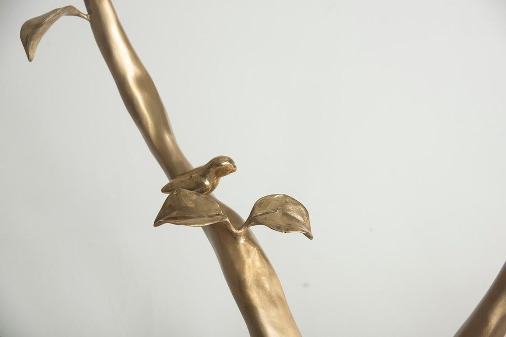 https://a.1stdibscdn.com/tree-brass-sculpture-table-handcrafted-in-italy-with-glass-top-for-sale-picture-5/f_20723/f_424955321732719010144/DDF_0666_1_master.jpg