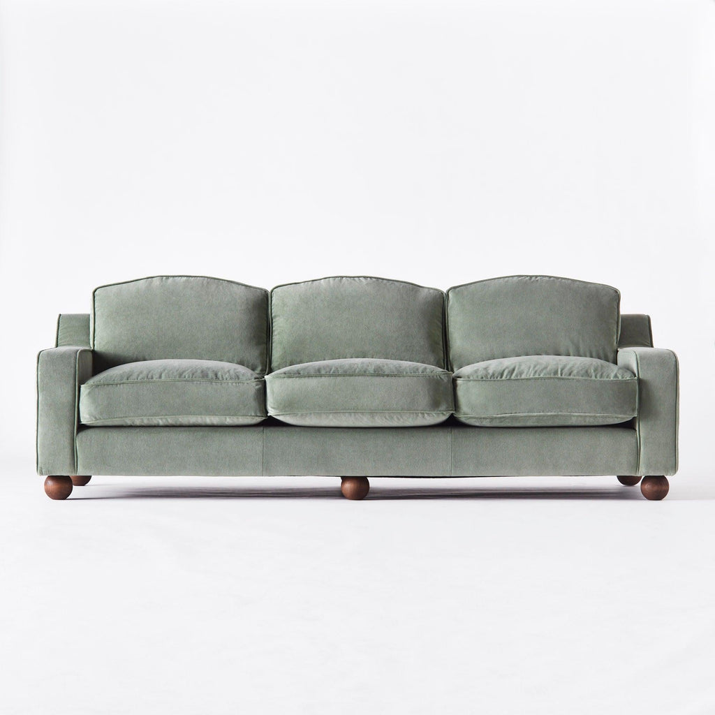 https://a.1stdibscdn.com/frozen-green-velvet-three-seater-sofa-model-lola-for-sale-picture-2/f_58912/f_257536521771250245174/DD_2303_PRODUCT_SOFA_LOLA_FROZEN_GREEN_FOR_SITE_FRONT_0061_master.jpg