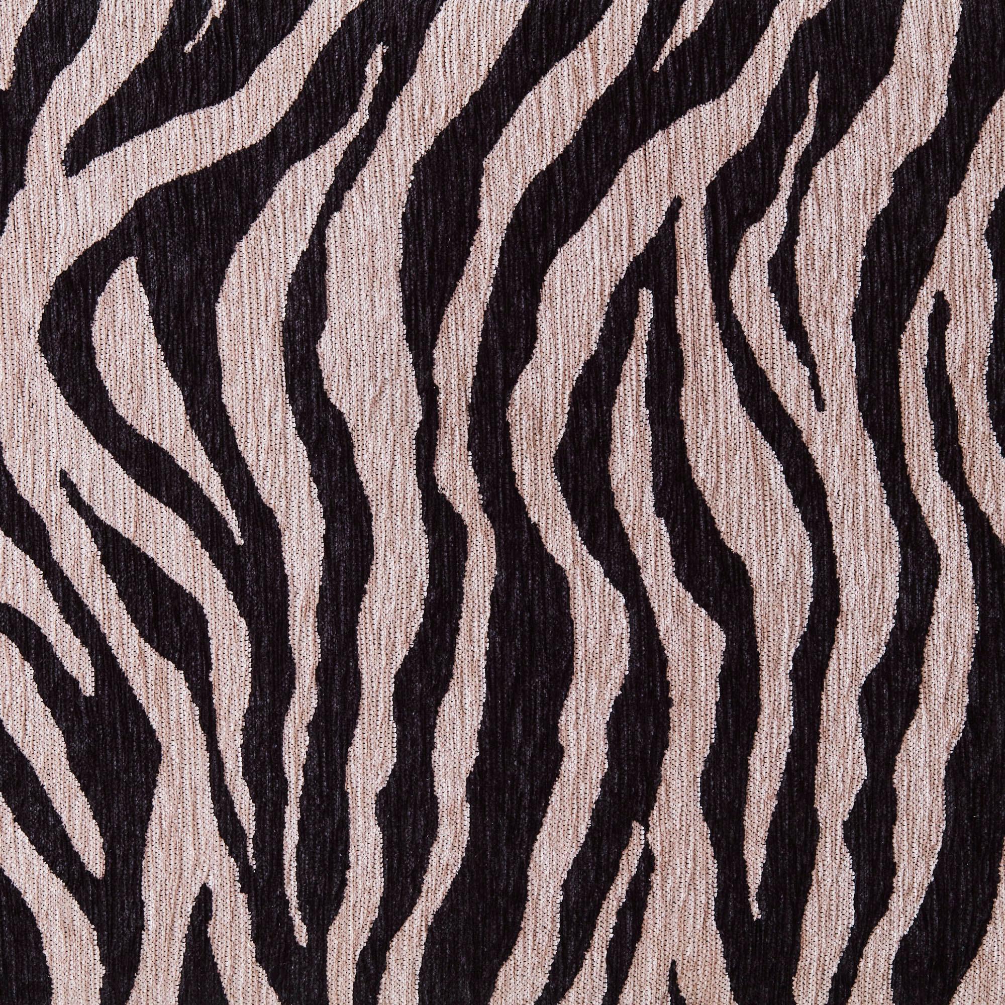 https://a.1stdibscdn.com/zebra-patterned-upholstered-armchair-model-miles-for-sale-picture-8/f_58912/f_488333421771268046697/DD_2311_PRODUCT_MILES_ARMCHAIR_ZEBRA_022_master.jpg