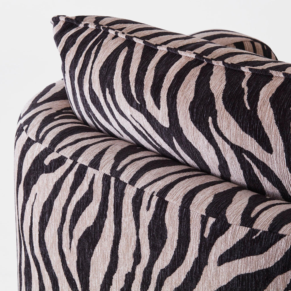https://a.1stdibscdn.com/zebra-patterned-upholstered-armchair-model-miles-for-sale-picture-6/f_58912/f_488333421771257323825/DD_2311_PRODUCT_MILES_ARMCHAIR_ZEBRA_032_master.jpg