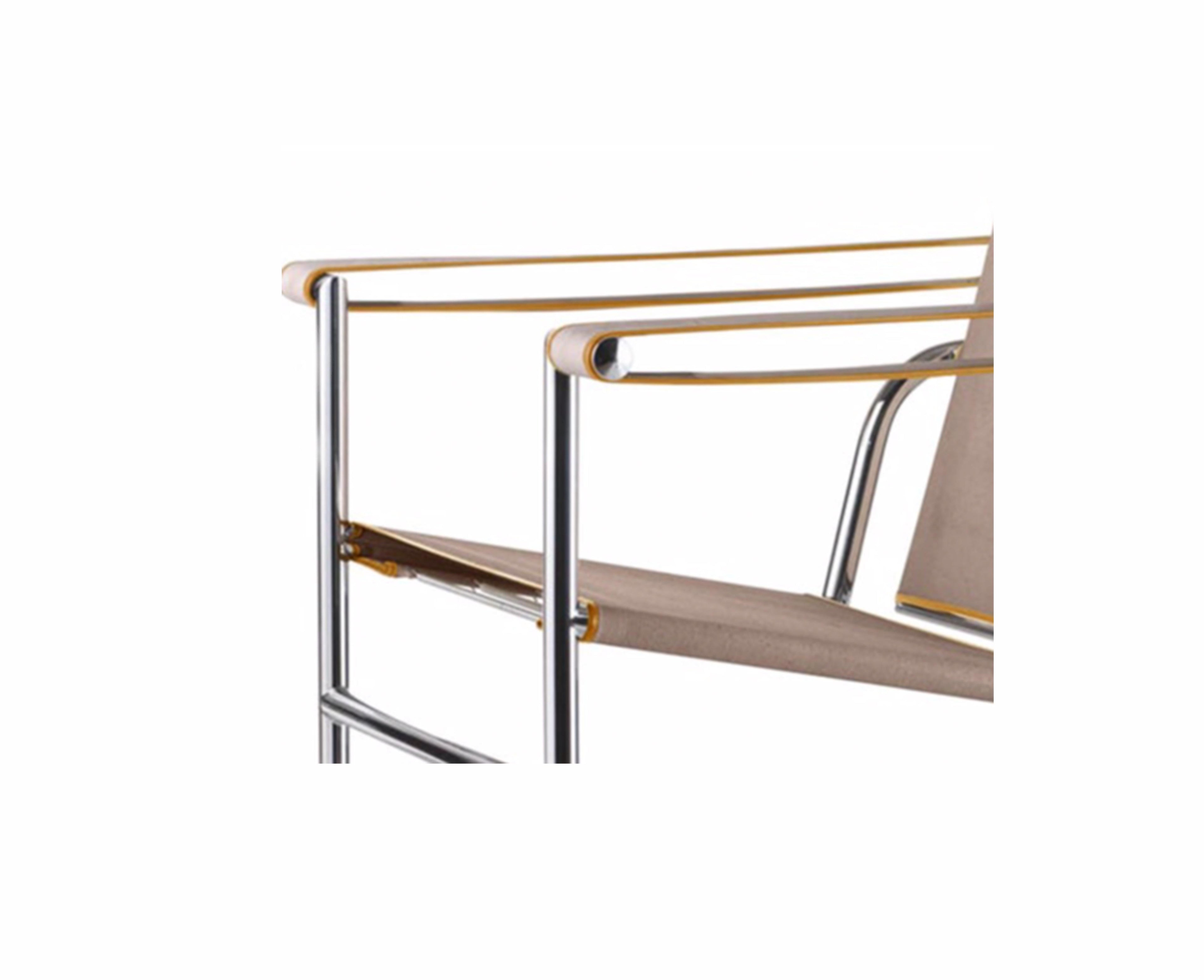 https://a.1stdibscdn.com/le-corbusier-p-jeanneret-c-perriand-lc1-uam-chair-by-cassina-for-sale-picture-3/f_14272/f_393755921713775387334/DETALLE1_master.jpg