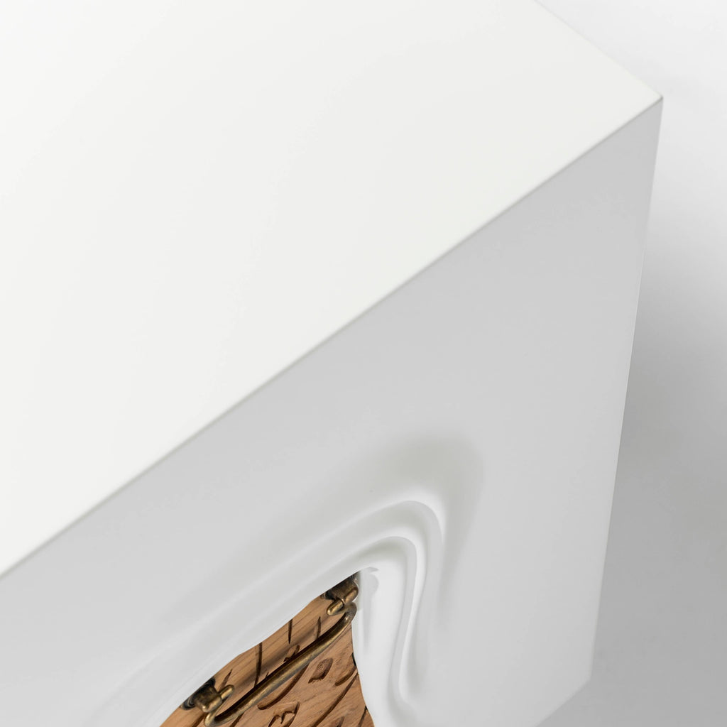 https://a.1stdibscdn.com/limited-edition-talisman-cabinet-by-maysam-al-nasser-for-sale-picture-7/f_14272/f_384729821708278812728/DETALLE_CABINET_3_master.jpg