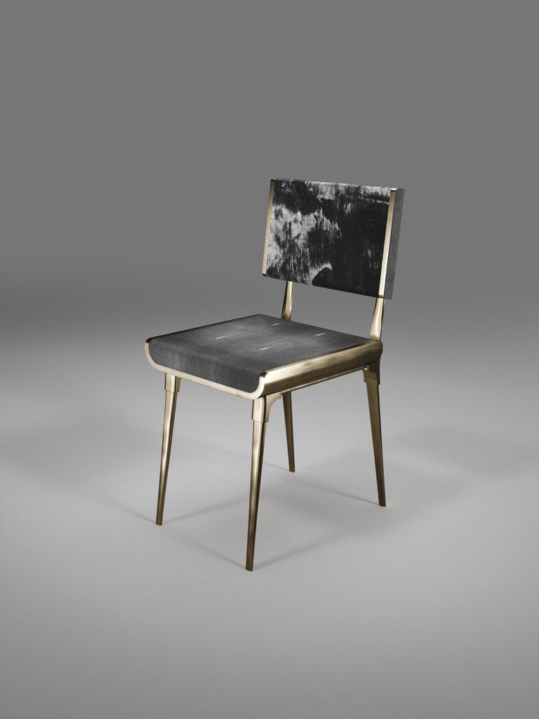 https://a.1stdibscdn.com/shagreen-chair-with-palmwood-and-bronze-patina-brass-details-by-kifu-paris-for-sale-picture-16/f_45491/f_241397321623489203471/DINING_OPT_010000_Re_cupe_re_copy_master.jpg?width=768