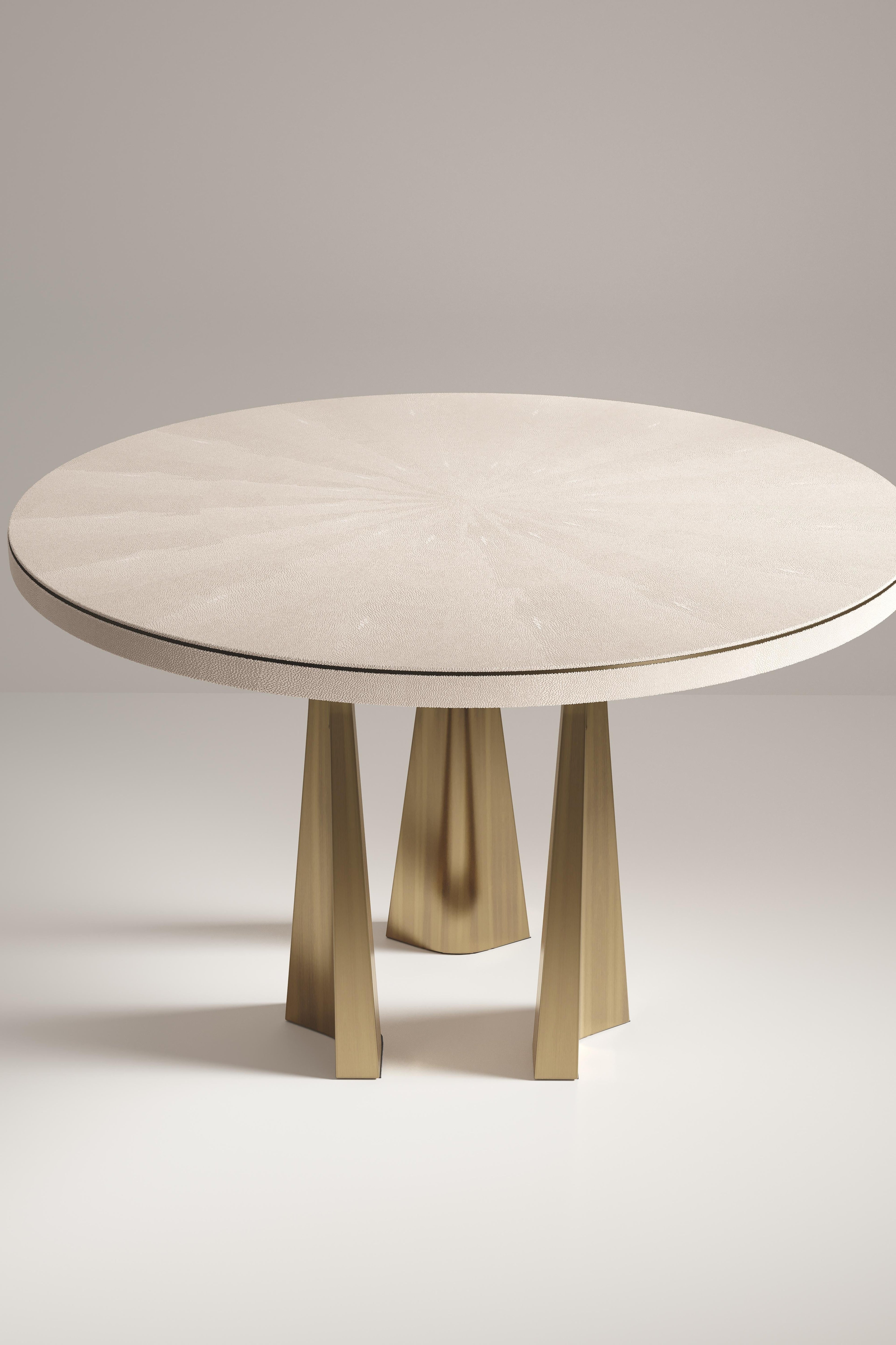 https://a.1stdibscdn.com/shagreen-breakfast-table-with-sculptural-brass-legs-by-ry-augousti-for-sale-picture-4/f_45491/f_402354921718761467200/DINING_TABLE0002_master.jpg
