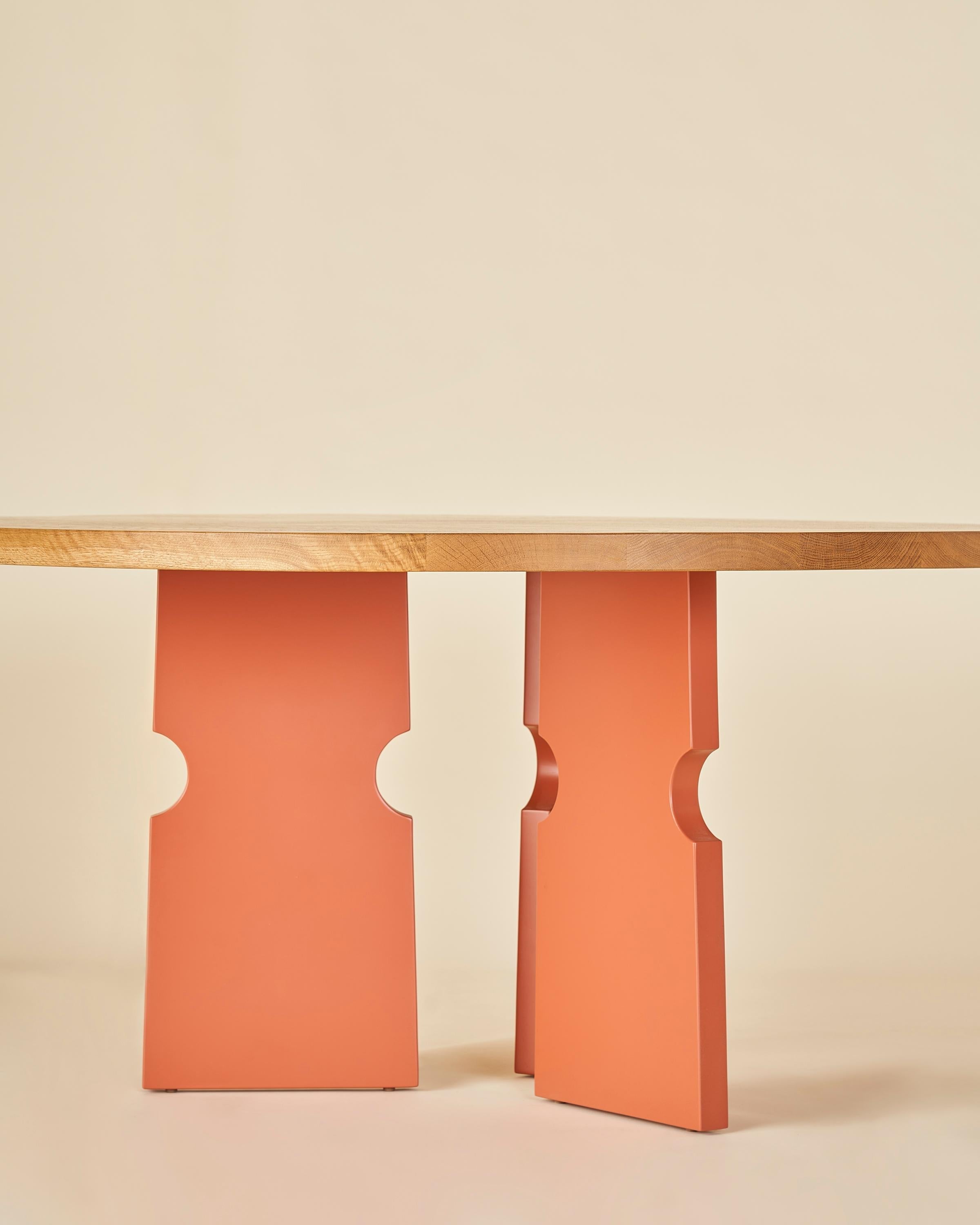 https://a.1stdibscdn.com/chatsworth-pedestal-dining-table-for-sale-picture-2/f_91342/f_357707621692396603872/DINING_TABLE_01_0120_master.jpg