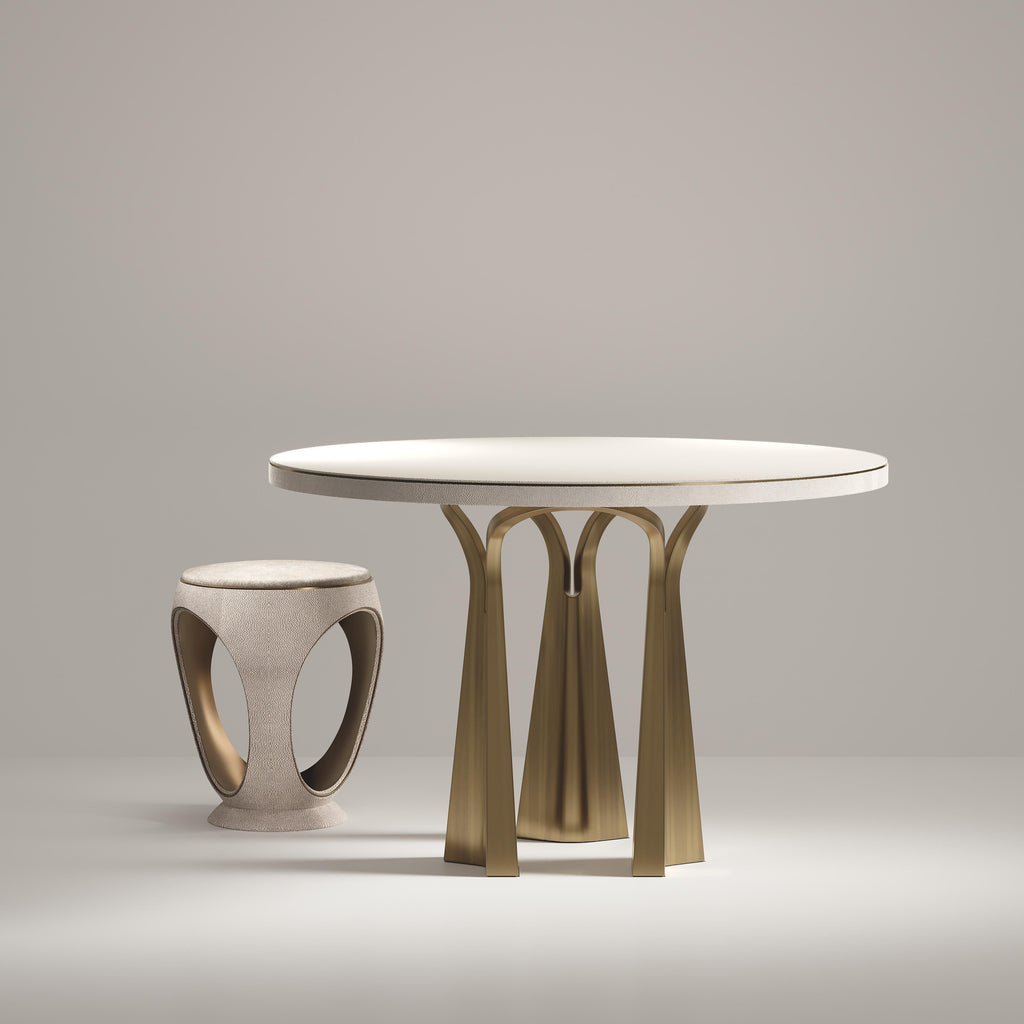 https://a.1stdibscdn.com/shagreen-breakfast-table-with-sculptural-brass-legs-by-ry-augousti-for-sale-picture-2/f_45491/f_402354921718761518752/DINING_TABLE_d1_master.jpg