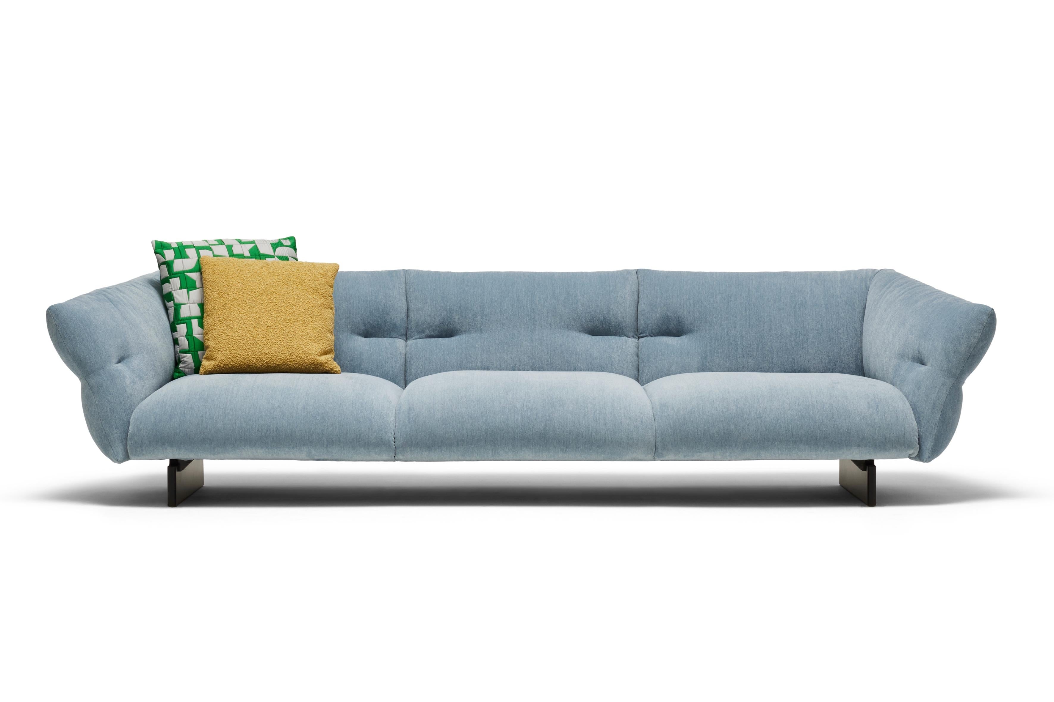 https://a.1stdibscdn.com/moncloud-sofa-by-patricia-urquiola-for-cassina-for-sale-picture-6/f_14272/f_383753021707750733399/DIVANO_MONCLOUD4_master.jpg