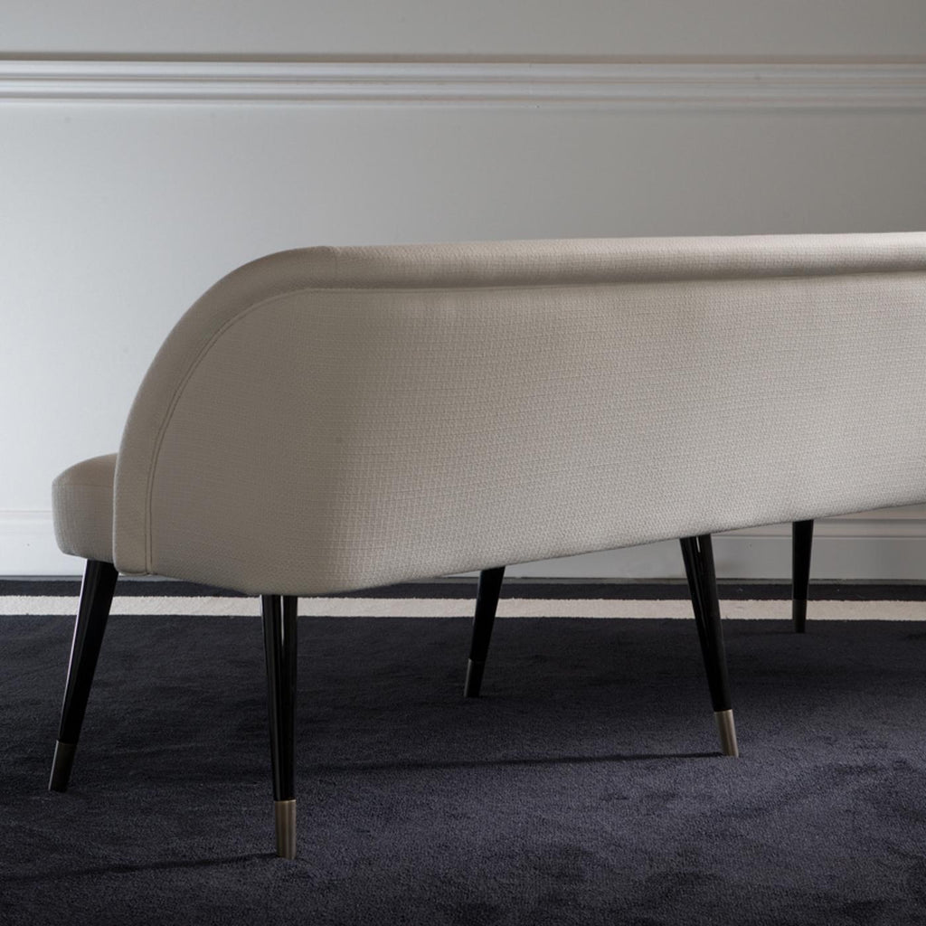 https://a.1stdibscdn.com/pauline-ivory-settee-by-dom-edizioni-for-sale-picture-4/f_17062/f_165613821571655319259/DOMEMI_195_B20190401_6_yj3apx_master.jpg