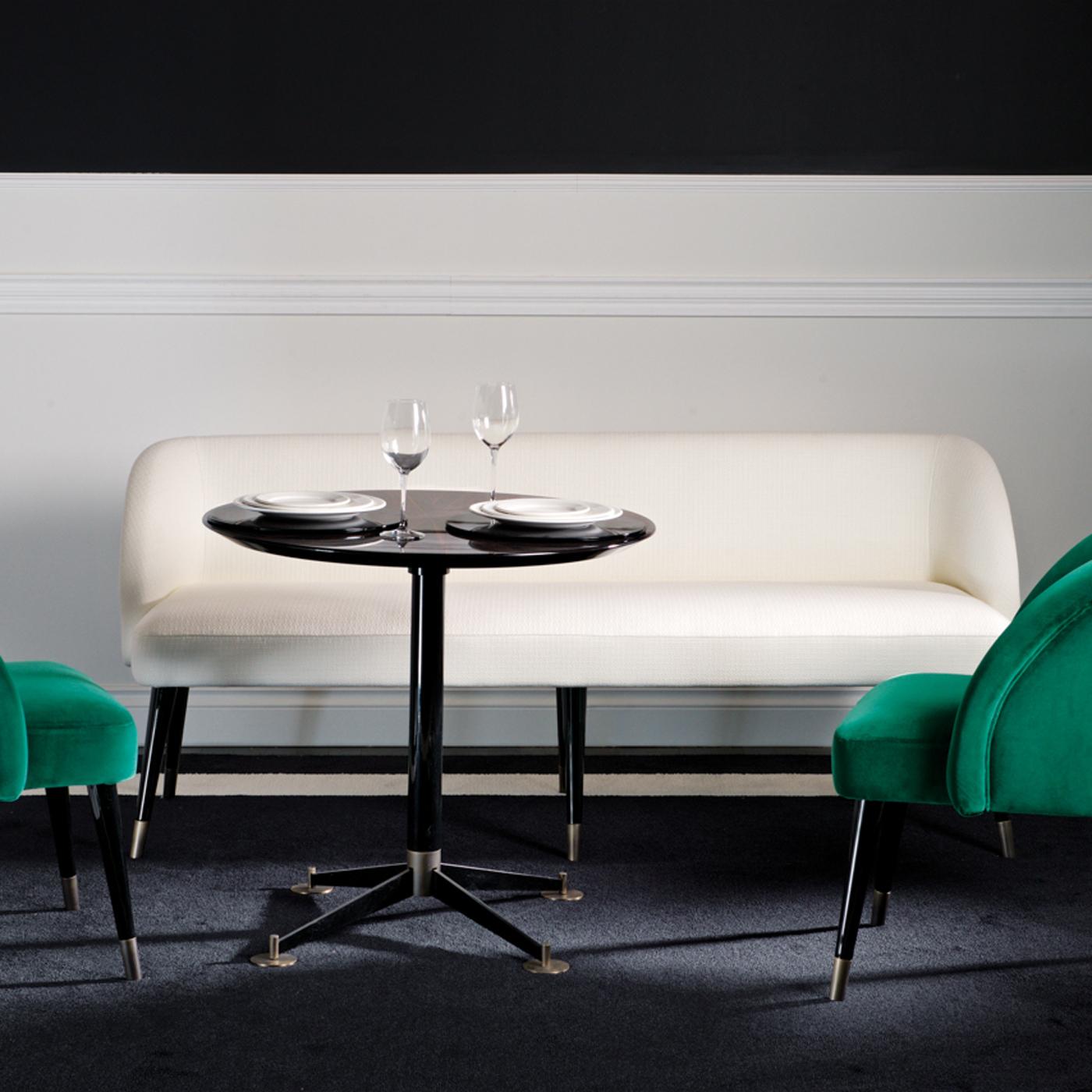 https://a.1stdibscdn.com/pauline-ivory-settee-by-dom-edizioni-for-sale-picture-2/f_17062/f_165613821571655316979/DOMEMI_195_C20190401_6_1pa6xrx_master.jpg