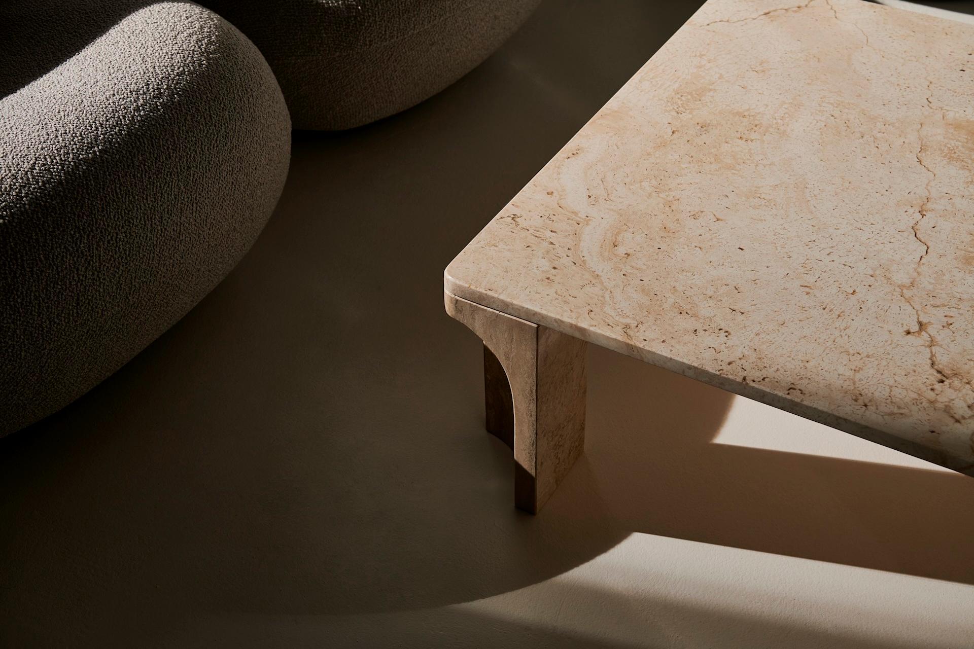 https://a.1stdibscdn.com/customizable-gubi-travertine-doric-coffee-table-by-gamfratesi-for-sale-picture-4/f_44652/f_461906121754671430967/DORIC_CONCEPT_FALL_22_3_PachabyPierrePaulin_master.jpeg