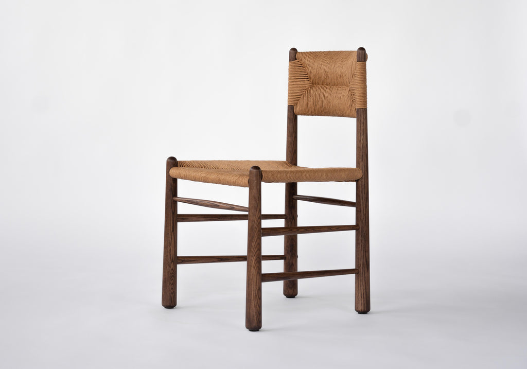 https://a.1stdibscdn.com/ewa-dining-chair-walnut-with-natural-fiber-rush-woven-seat-and-backrest-for-sale-picture-4/f_26683/f_346922321686330376190/DSC00010_master.jpg