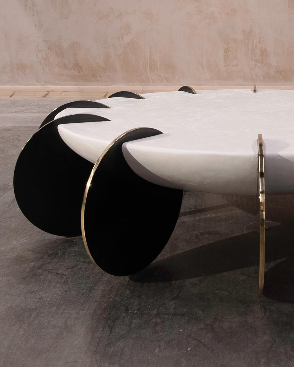https://a.1stdibscdn.com/time-coffee-table-by-three-one-four-studio-for-sale-picture-3/f_12192/f_421295921730475107679/DSC00235_Edit_copy_master.jpg