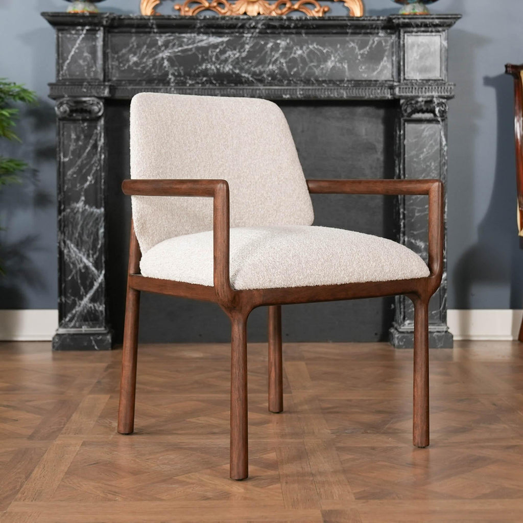 https://a.1stdibscdn.com/theodore-alexander-urbane-arm-chair-for-sale-picture-2/f_85472/f_490106721772210263158/DSC02027_master.jpg