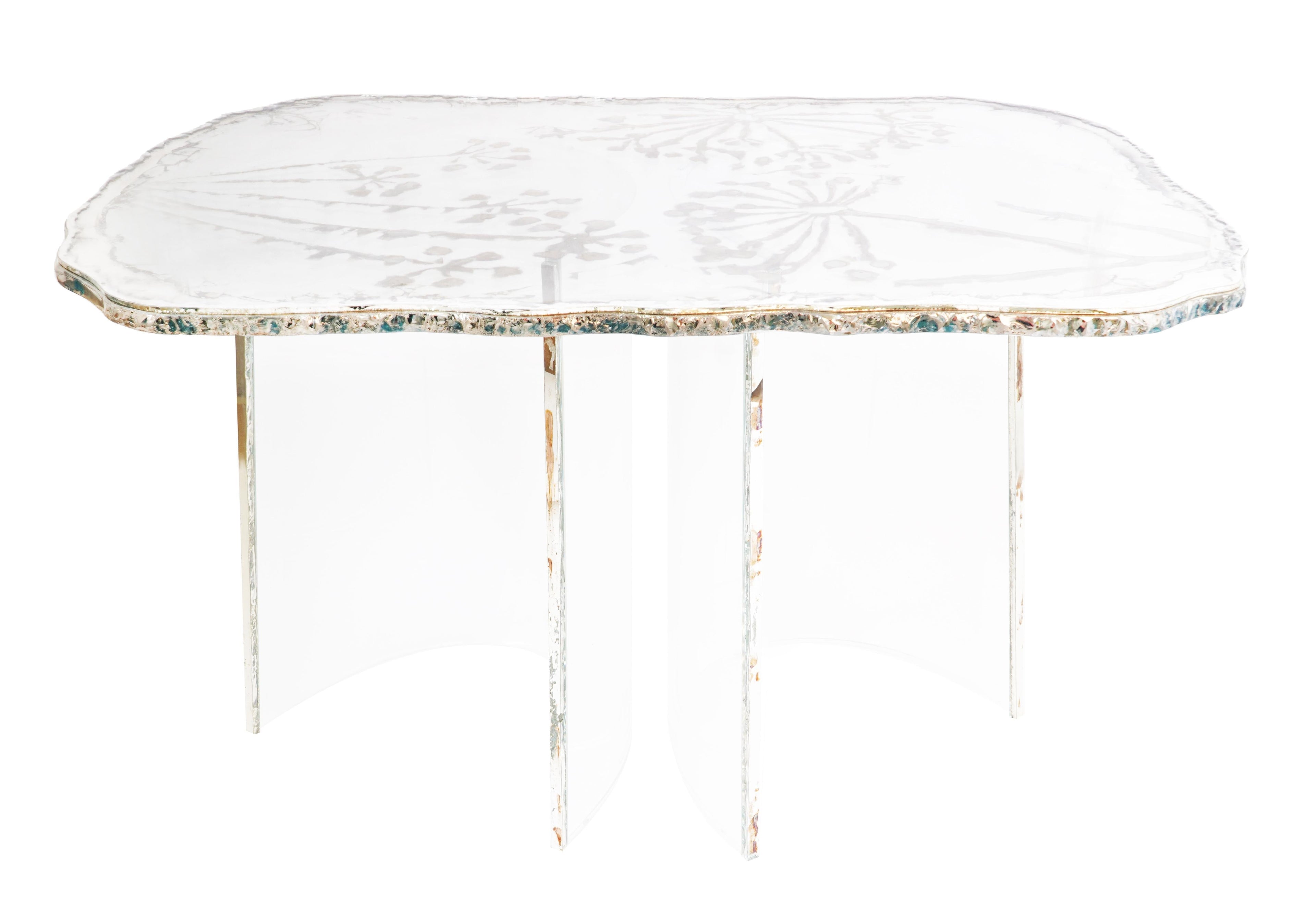 https://a.1stdibscdn.com/flower-contemporary-cocktail-silvered-flowers-crystal-glass-top-plexy-legs-for-sale-picture-3/f_16022/f_283971021650965675980/DSC02534_copia_master.jpg