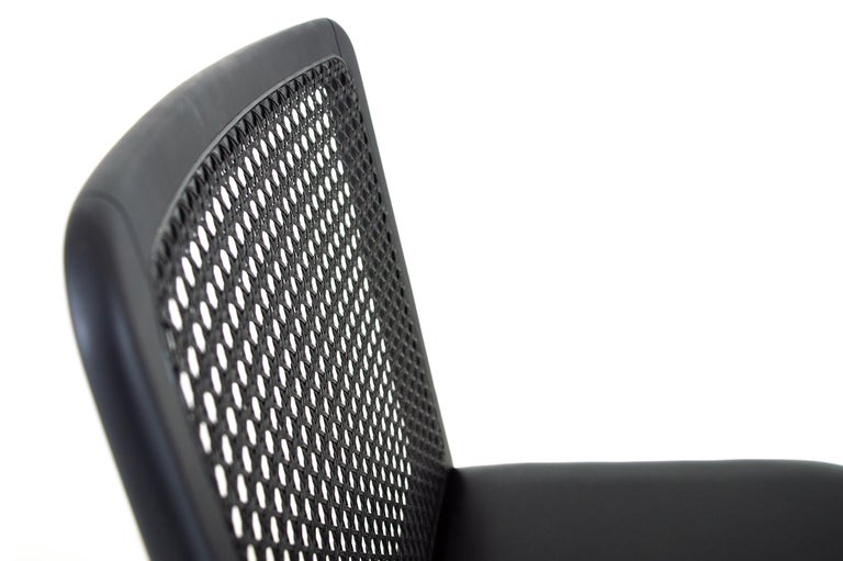 https://a.1stdibscdn.com/minimal-style-solid-wood-chair-leather-or-textile-seating-caning-backboard-for-sale-picture-5/f_35593/f_162313121569246619823/_DSC0387_master.jpg?width=768