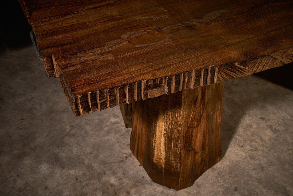 https://a.1stdibscdn.com/sculptural-authentic-solid-oak-dining-table-in-brutalist-style-by-sergio-vulpe-for-sale-picture-3/f_99712/f_452103121748407681585/DSC04298boyarshinov_a_master.jpg