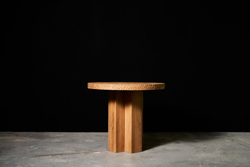 https://a.1stdibscdn.com/authentic-contemporary-brutalist-style-round-table-in-solid-oak-130cm-for-sale-picture-7/f_99712/f_413259421725445606121/DSC04832boyarshinov_master.jpg
