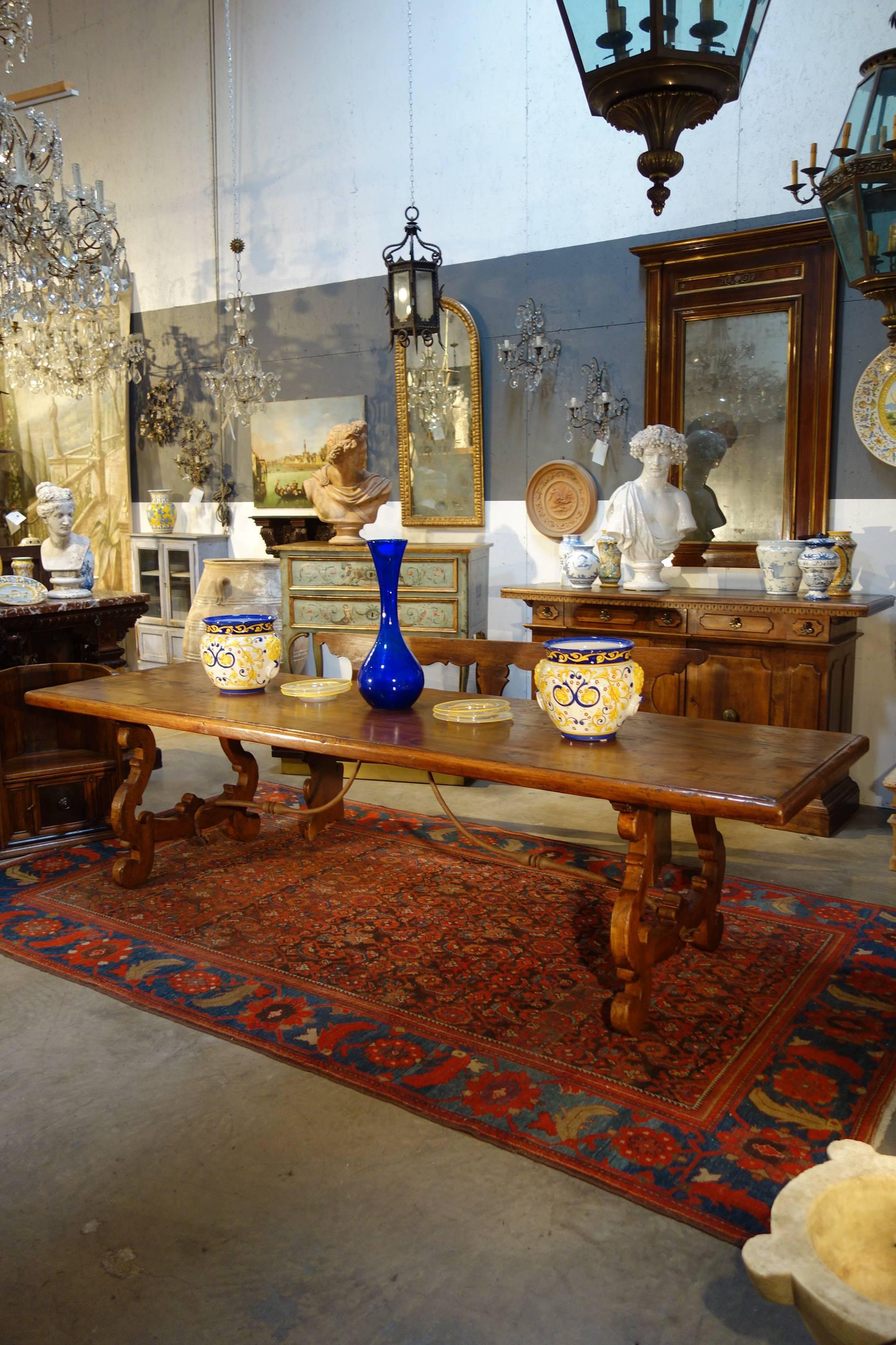 https://a.1stdibscdn.com/17th-century-style-italian-refectory-old-walnut-table-forged-iron-custom-size-for-sale-picture-3/f_12292/f_297623821658957567202/DSC05249_master.JPG