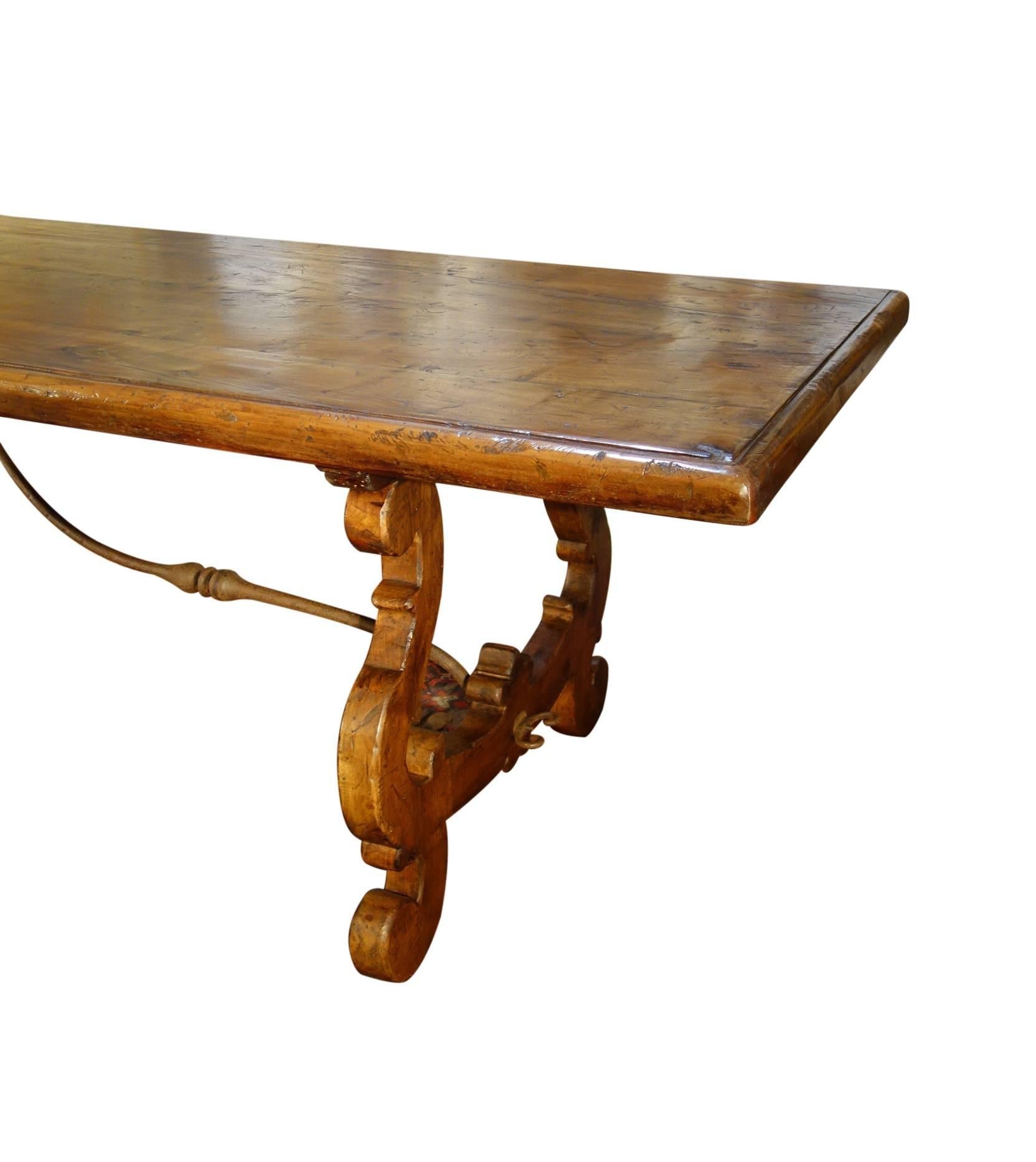 https://a.1stdibscdn.com/17th-century-style-italian-refectory-old-walnut-table-forged-iron-custom-size-for-sale-picture-5/f_12292/f_297623821658957568768/DSC05256_master.JPG